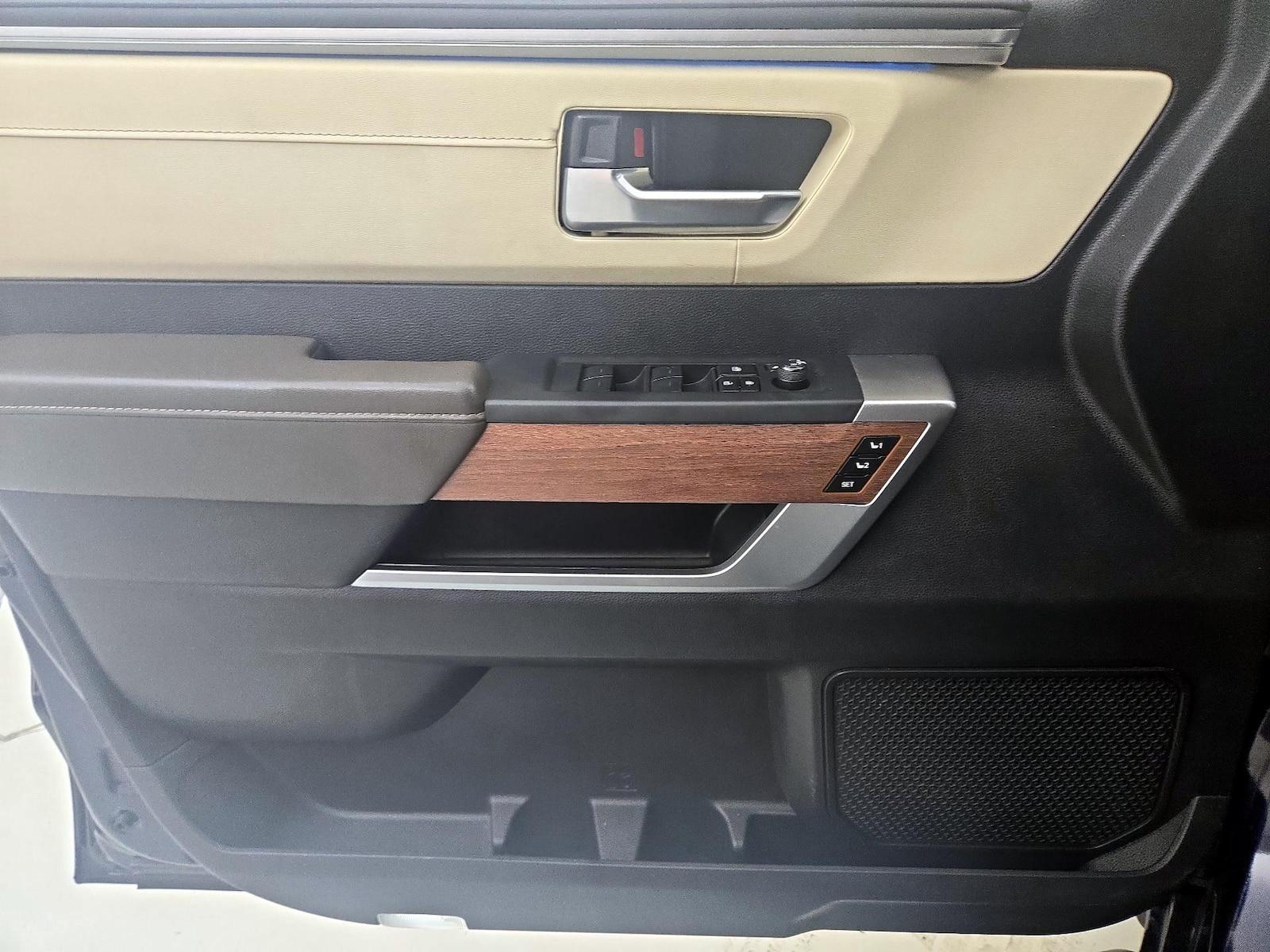 2023 Toyota Tundra 1794 Edition - Photo 11