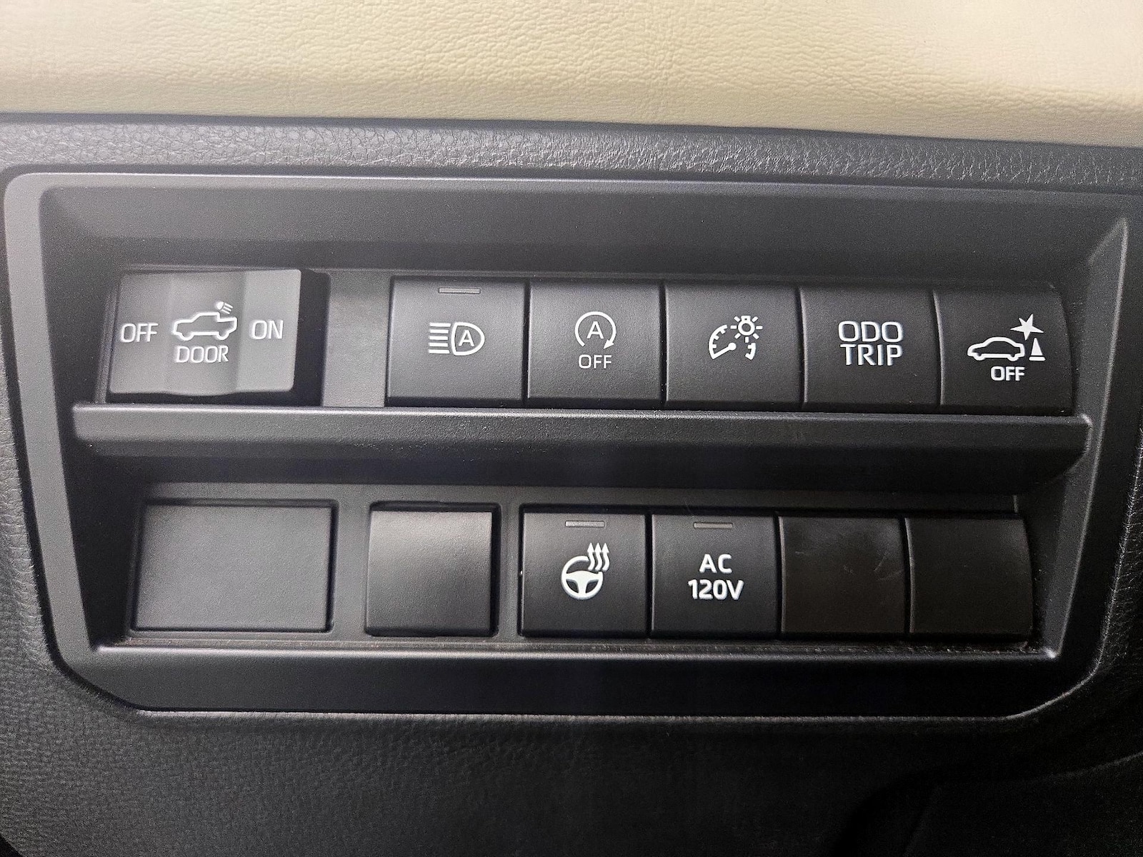 2023 Toyota Tundra 1794 Edition - Photo 12