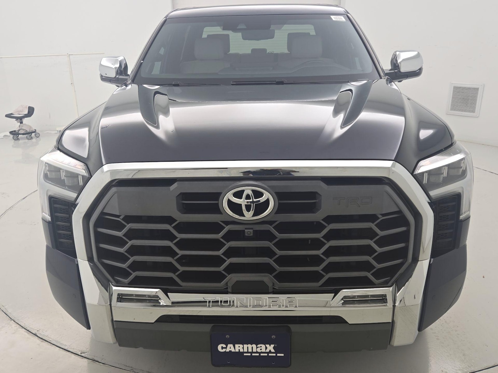 2023 Toyota Tundra 1794 Edition - Photo 2