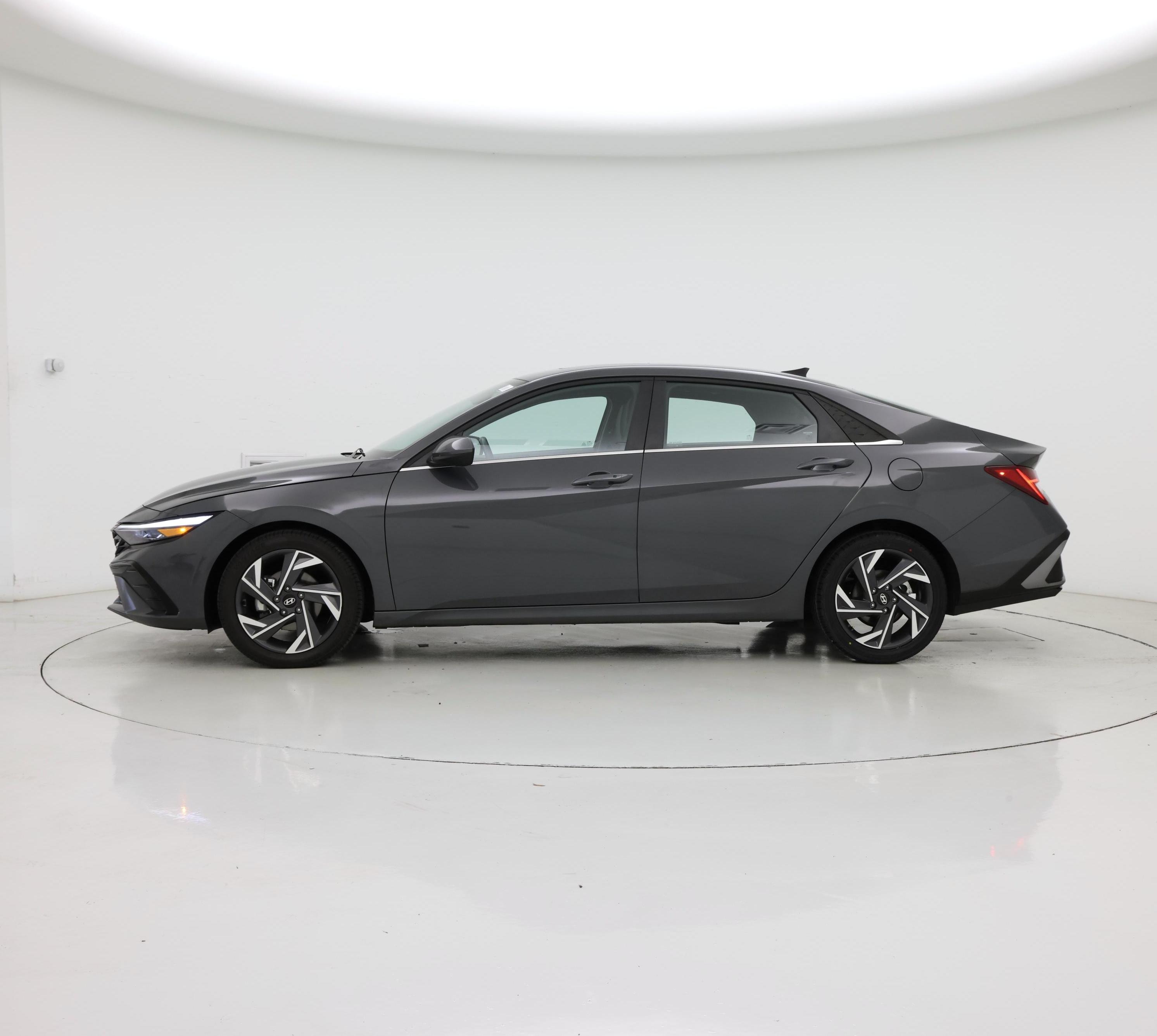Thumbnail: 2025 Hyundai Elantra - 3