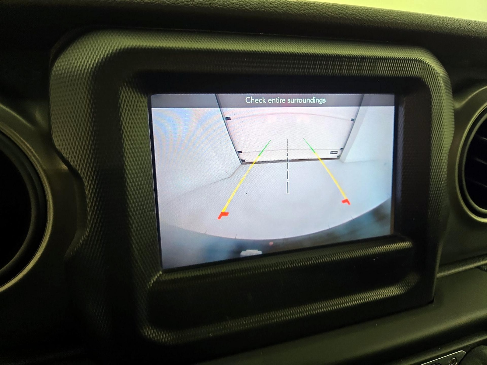 2023 Jeep Wrangler 4-Door Sport - Photo 13