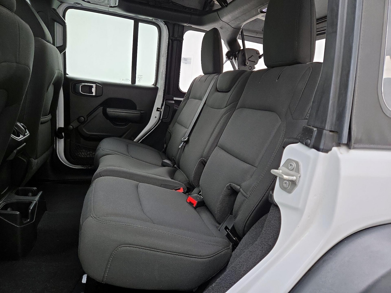 2023 Jeep Wrangler 4-Door Sport - Photo 18