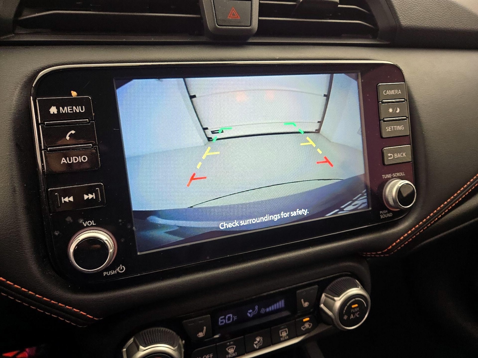 2025 Nissan Versa Sedan SR - Photo 15