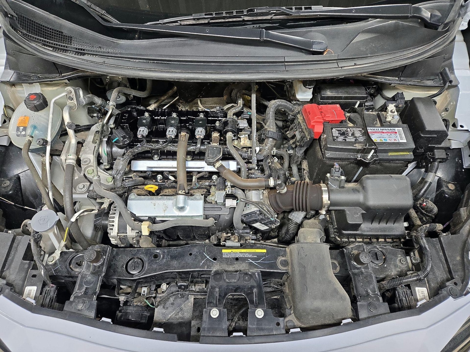 2025 Nissan Versa Sedan SR - Photo 22