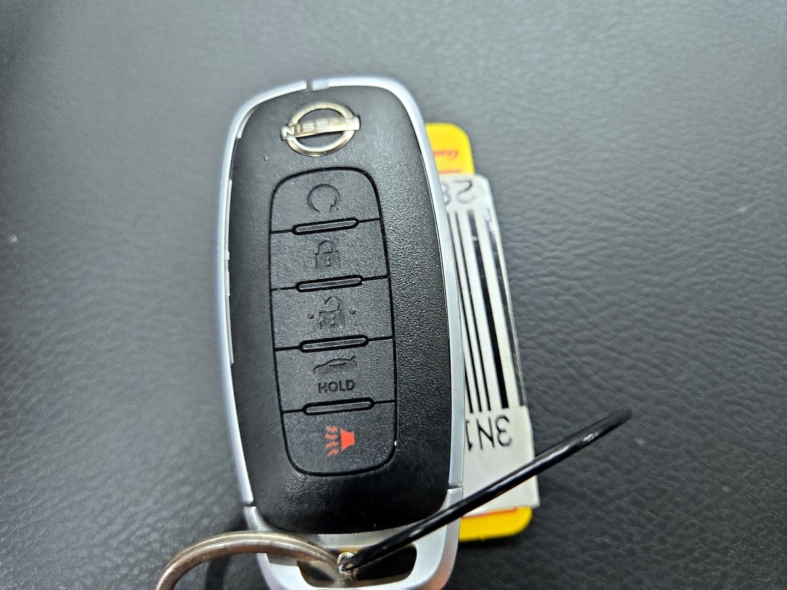 2025 Nissan Versa Sedan SR - Photo 23