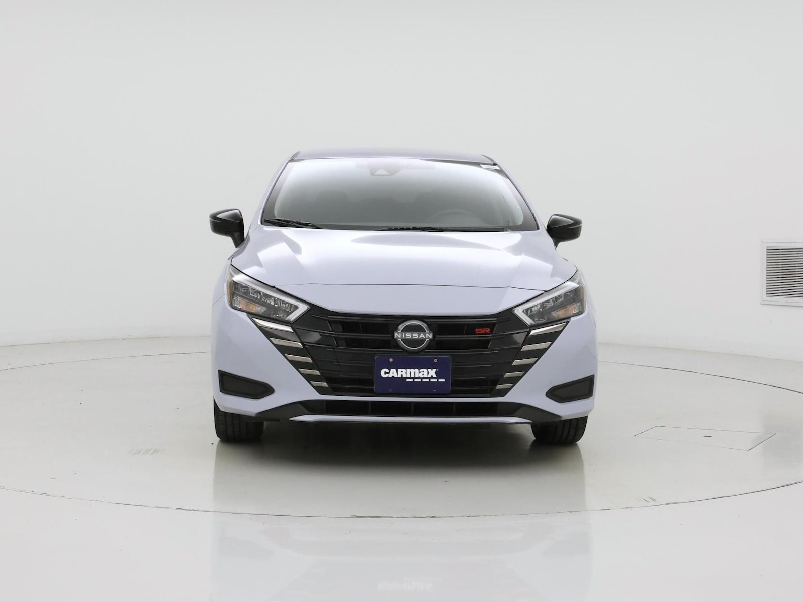 2025 Nissan Versa Sedan SR - Photo 6