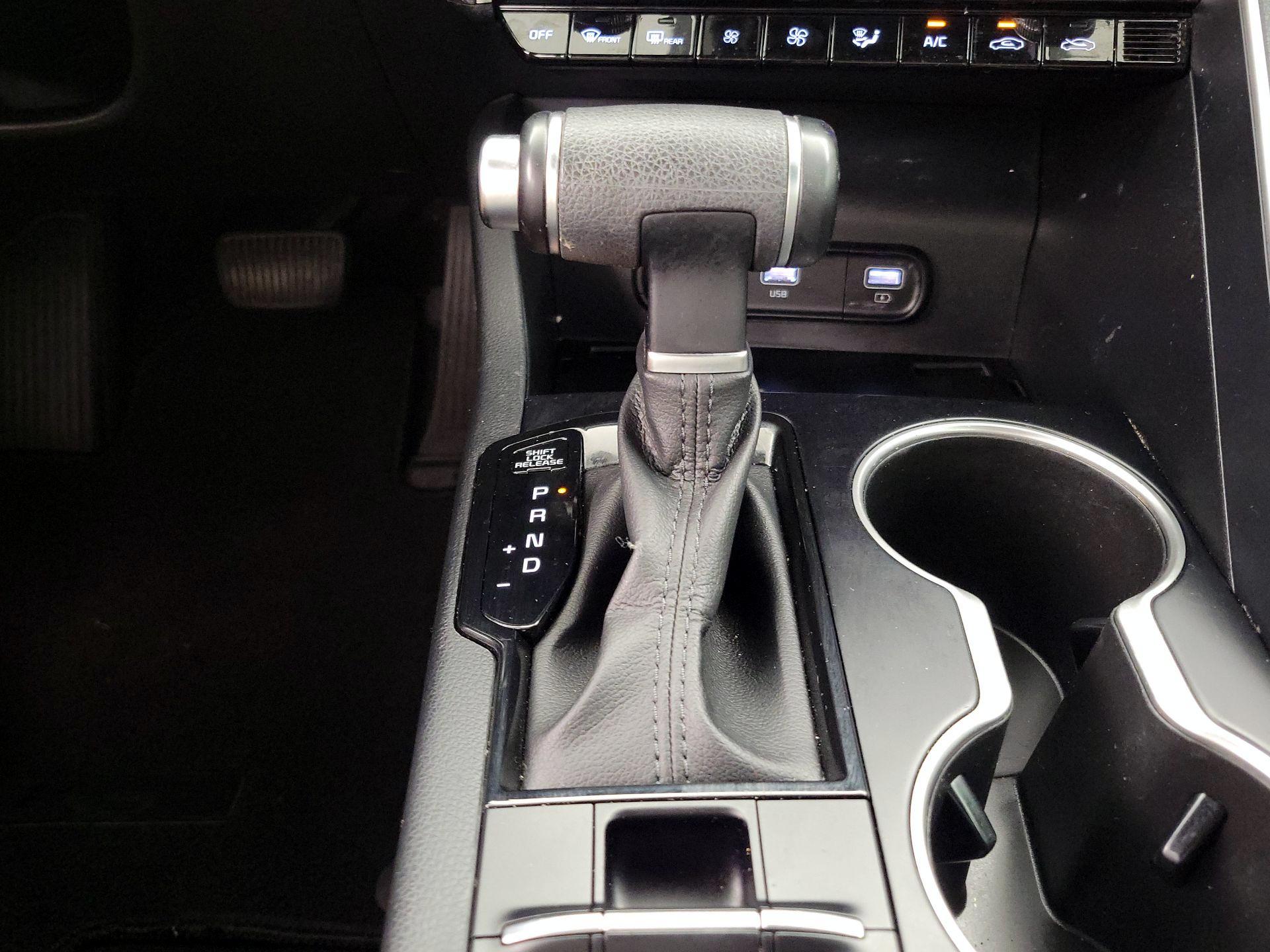 Thumbnail: 2022 Kia K5 - 17