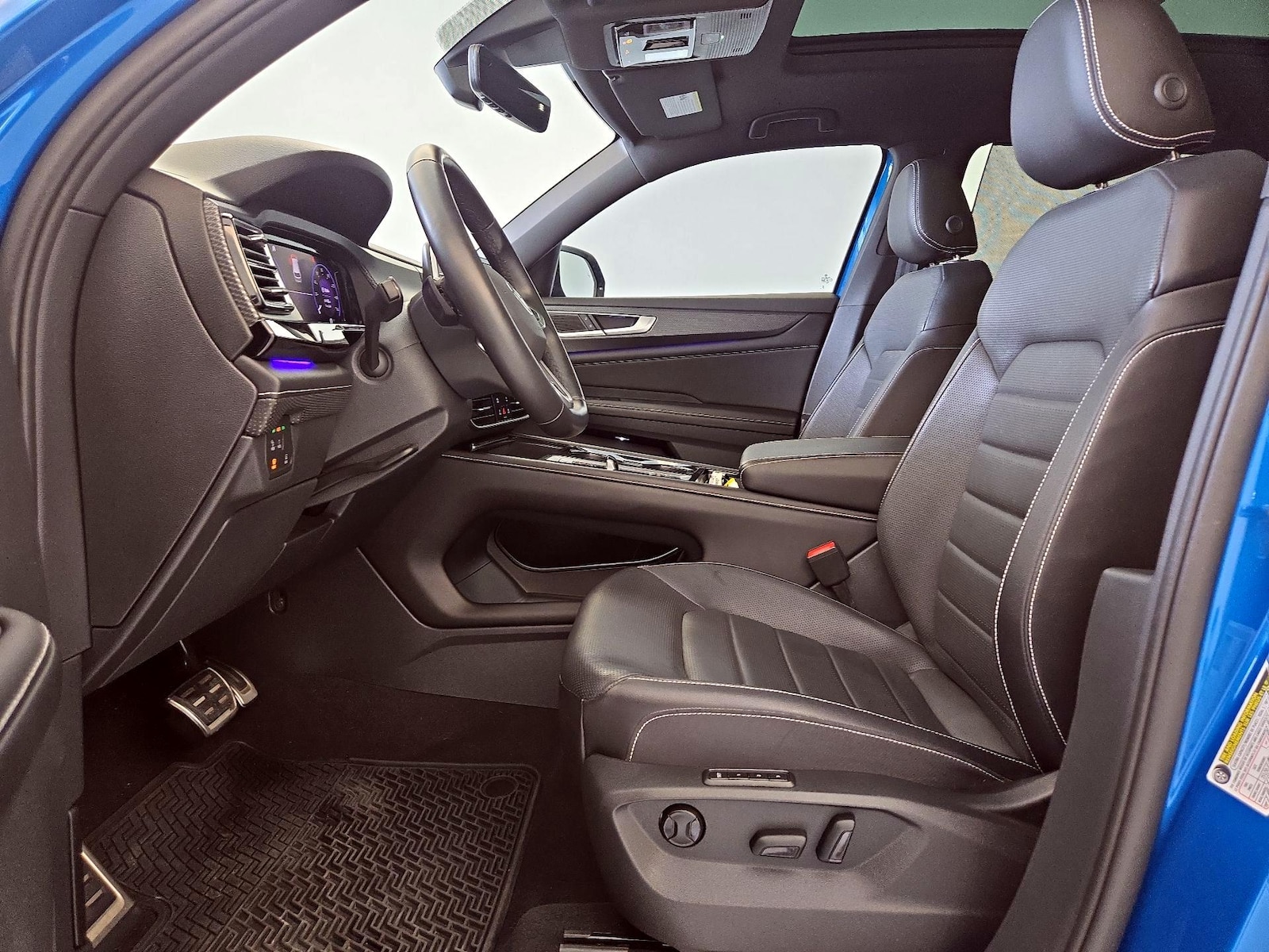 2024 Volkswagen Atlas Cross Sport SEL R-LINE - Photo 12