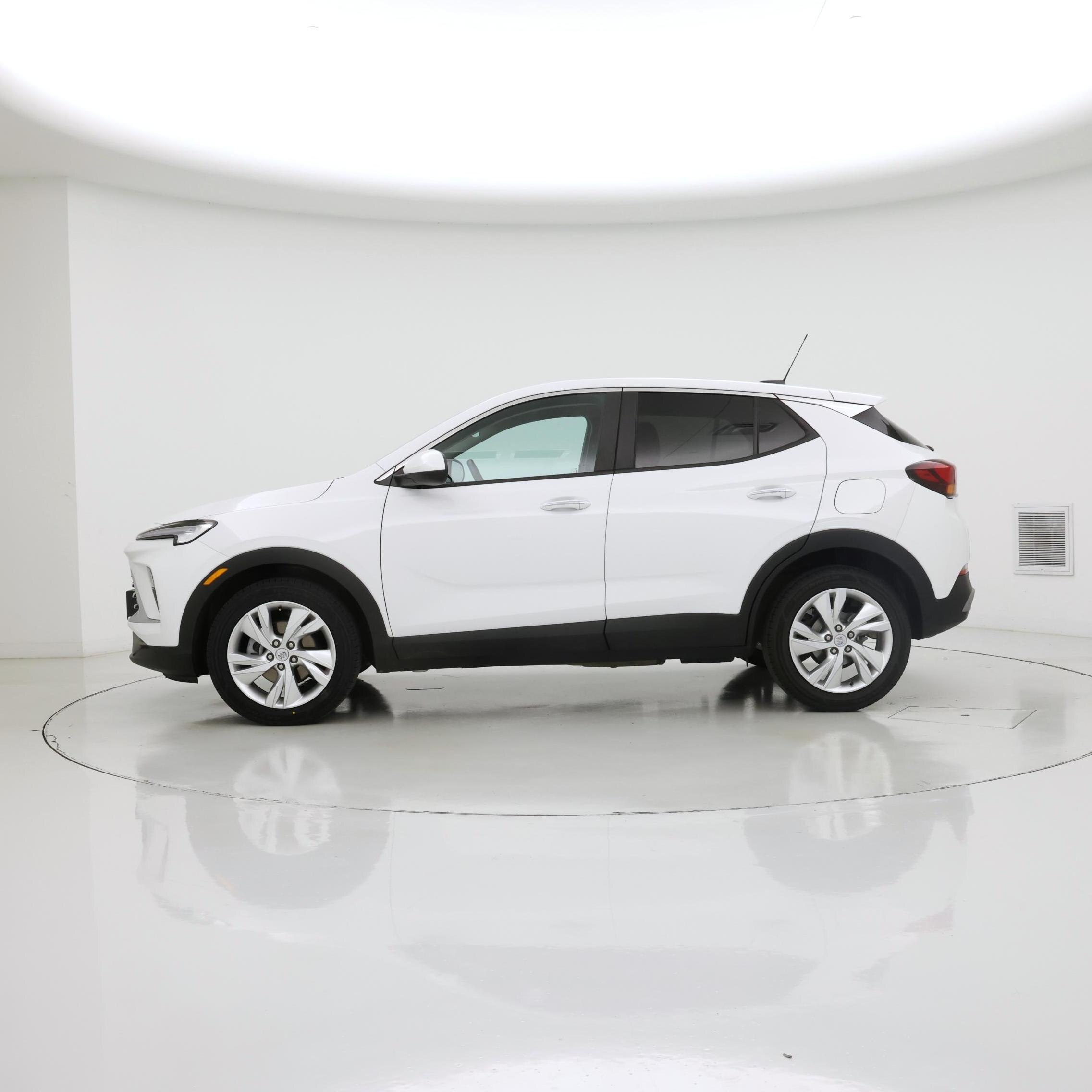 Thumbnail: 2025 Buick Encore GX - 3