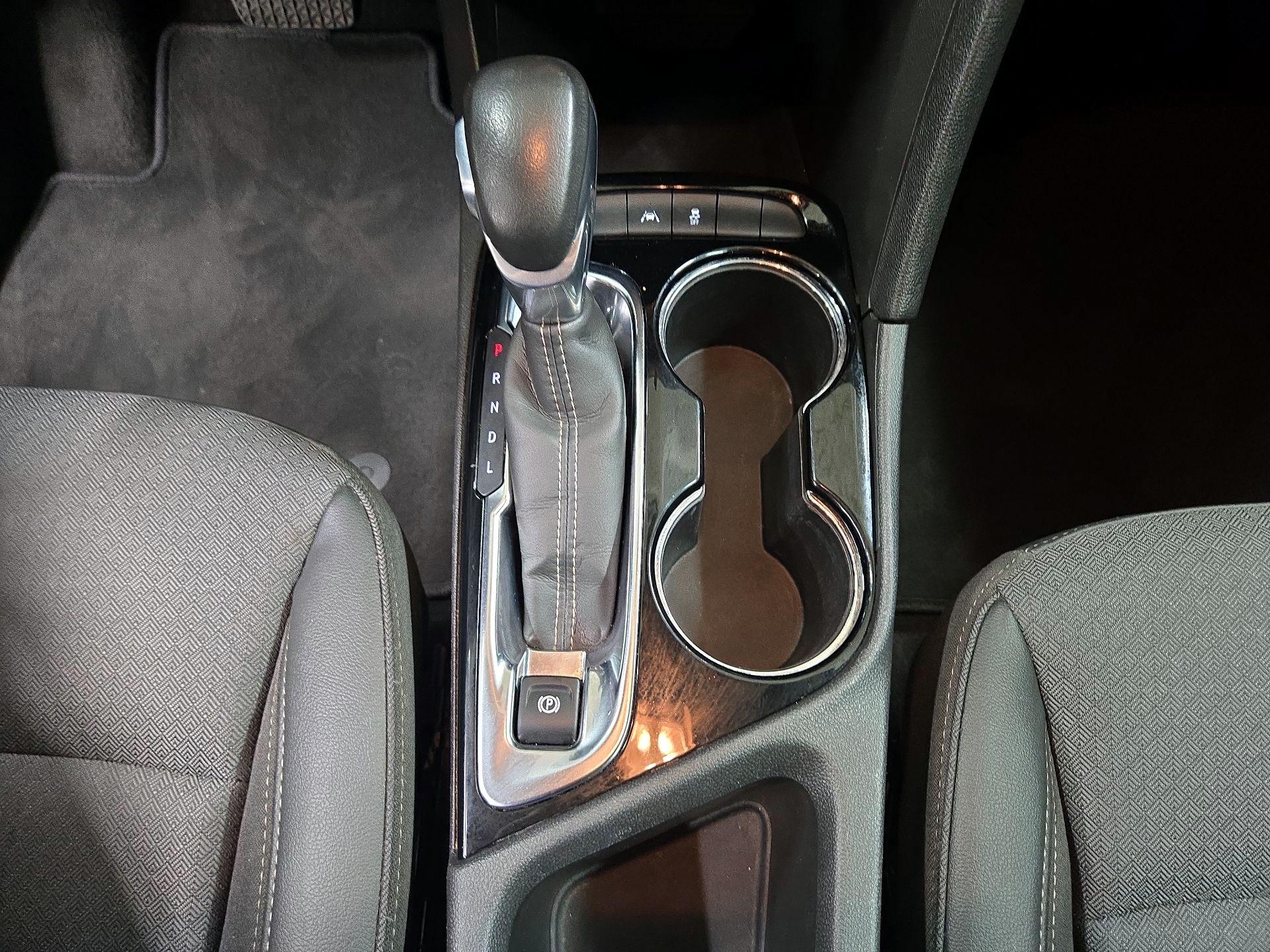Thumbnail: 2023 Buick Encore GX - 17