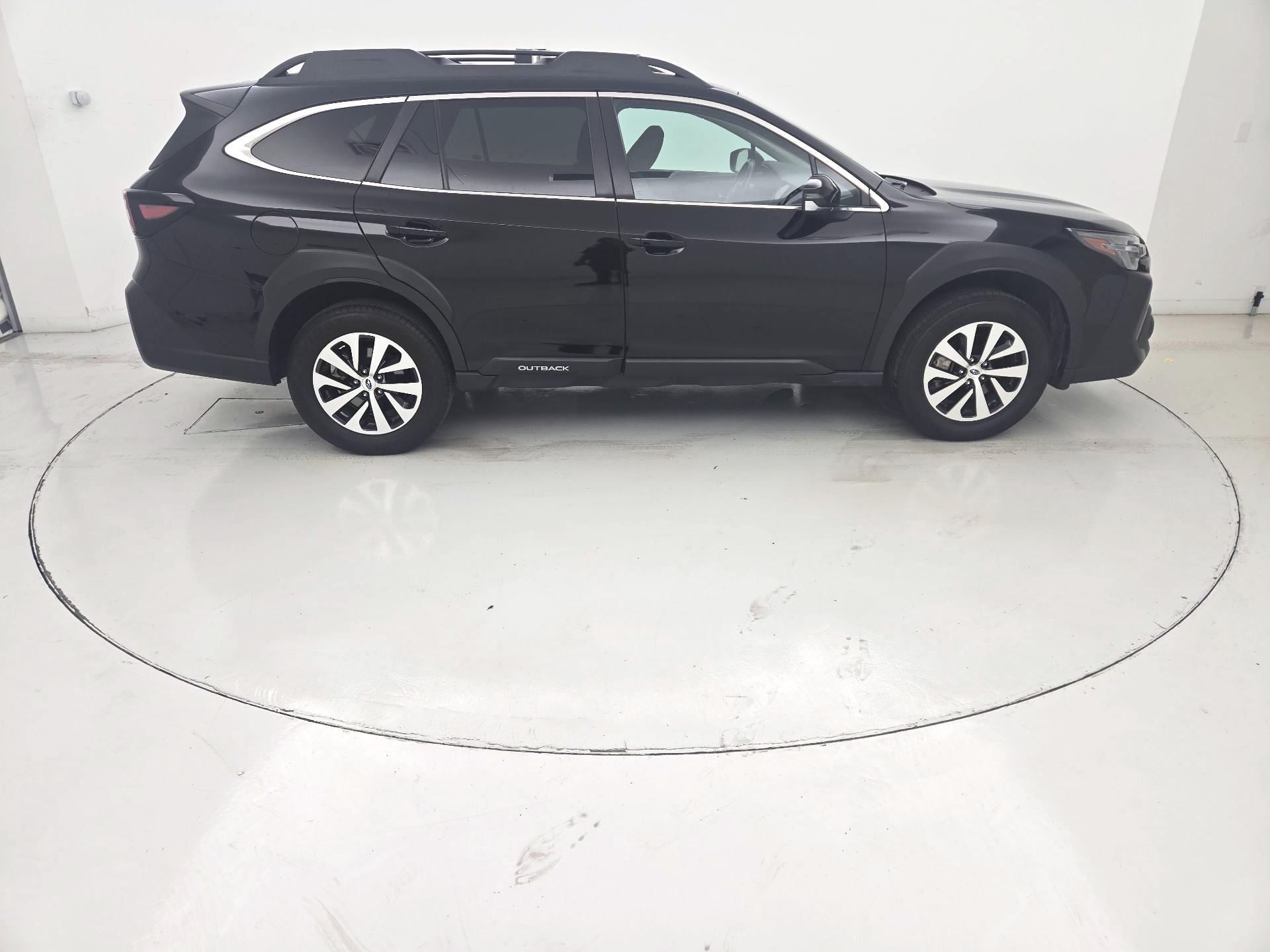 Thumbnail: 2023 Subaru Outback - 4