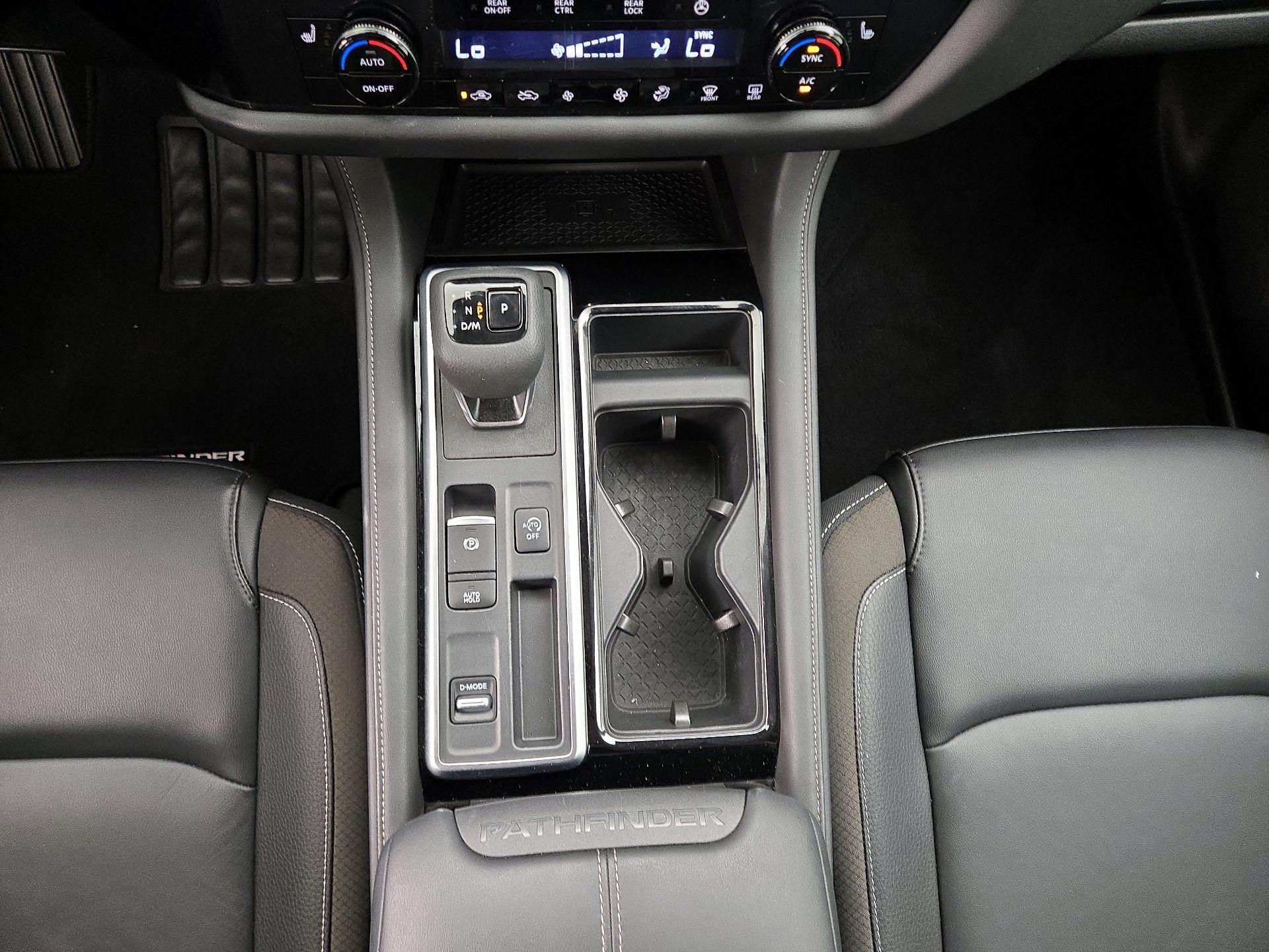 Thumbnail: 2024 Nissan Pathfinder - 18