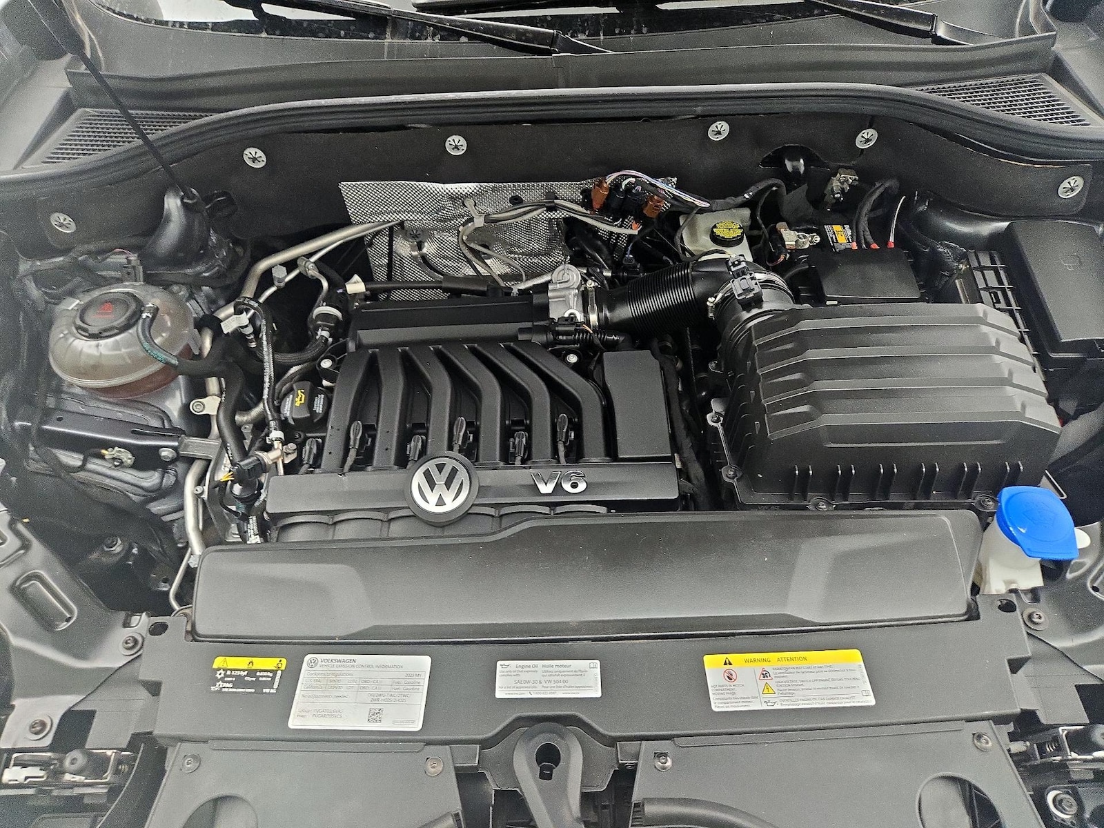 2023 Volkswagen Atlas SE w/Tech - Photo 22