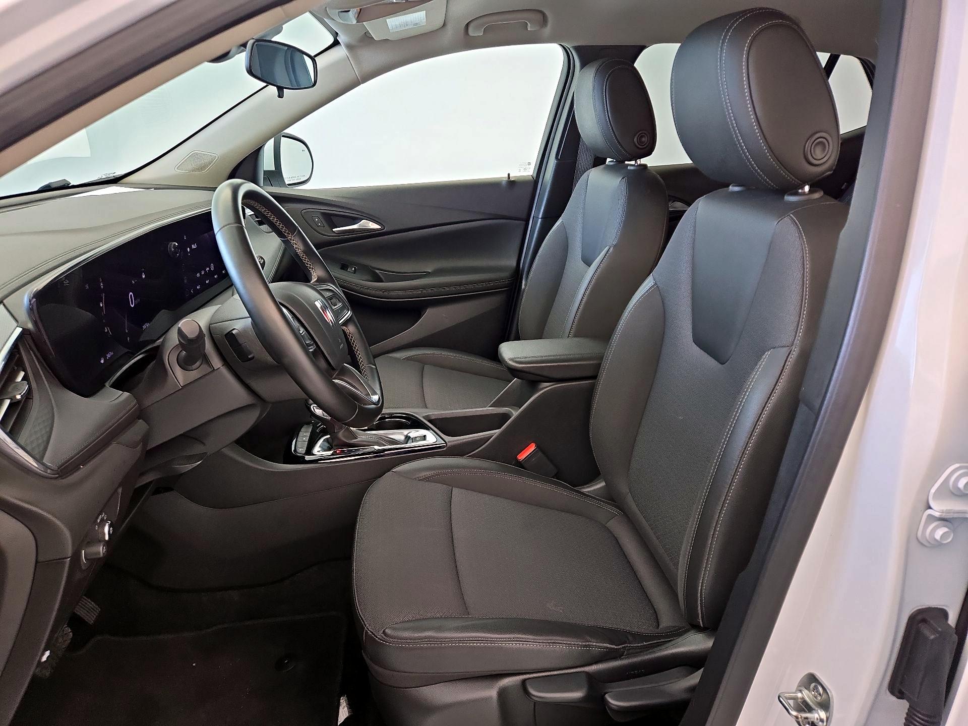Thumbnail: 2025 Buick Encore GX - 11
