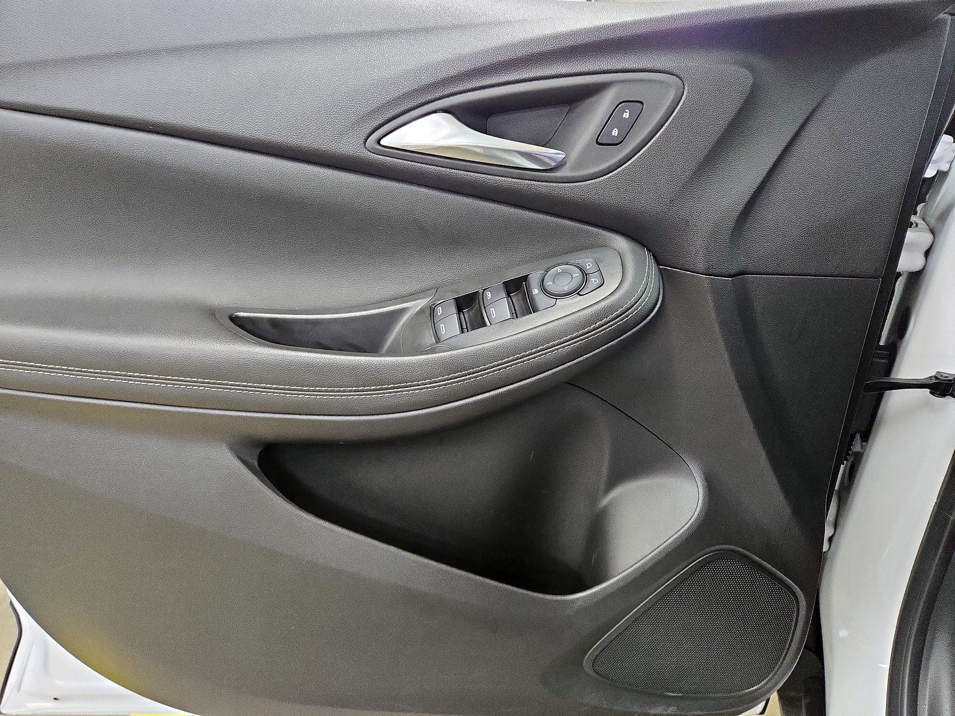 Thumbnail: 2025 Buick Encore GX - 12