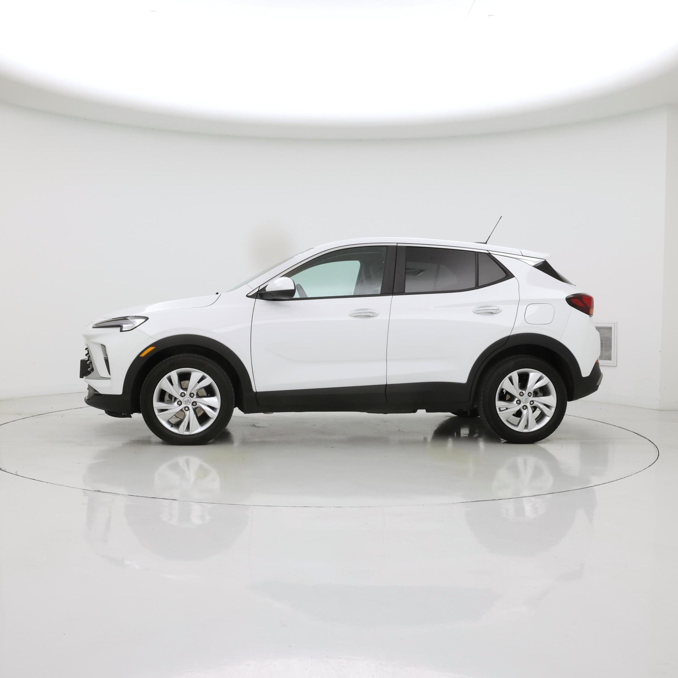 Thumbnail: 2025 Buick Encore GX - 3