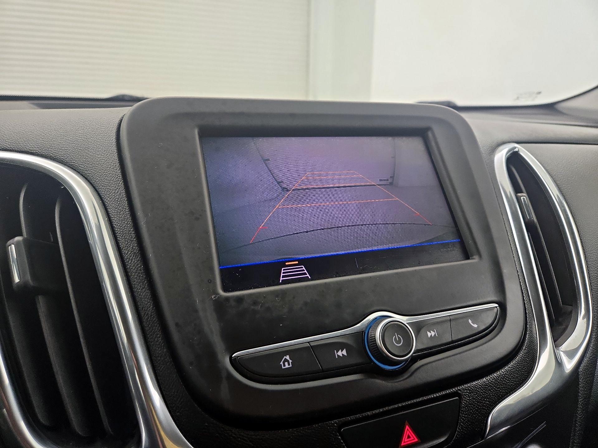 Thumbnail: 2020 Chevrolet Equinox - 14