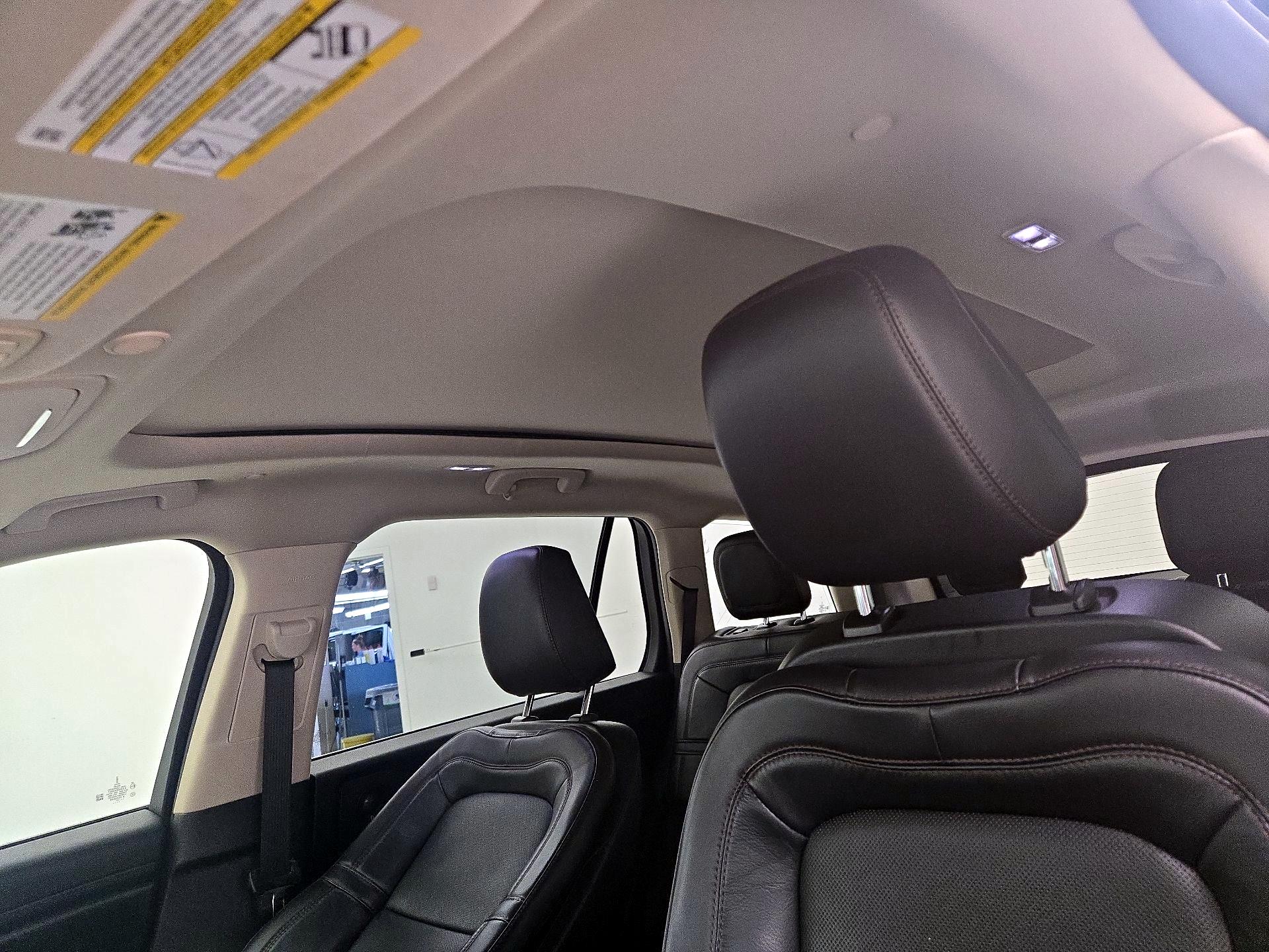 Thumbnail: 2021 Lincoln Aviator - 18