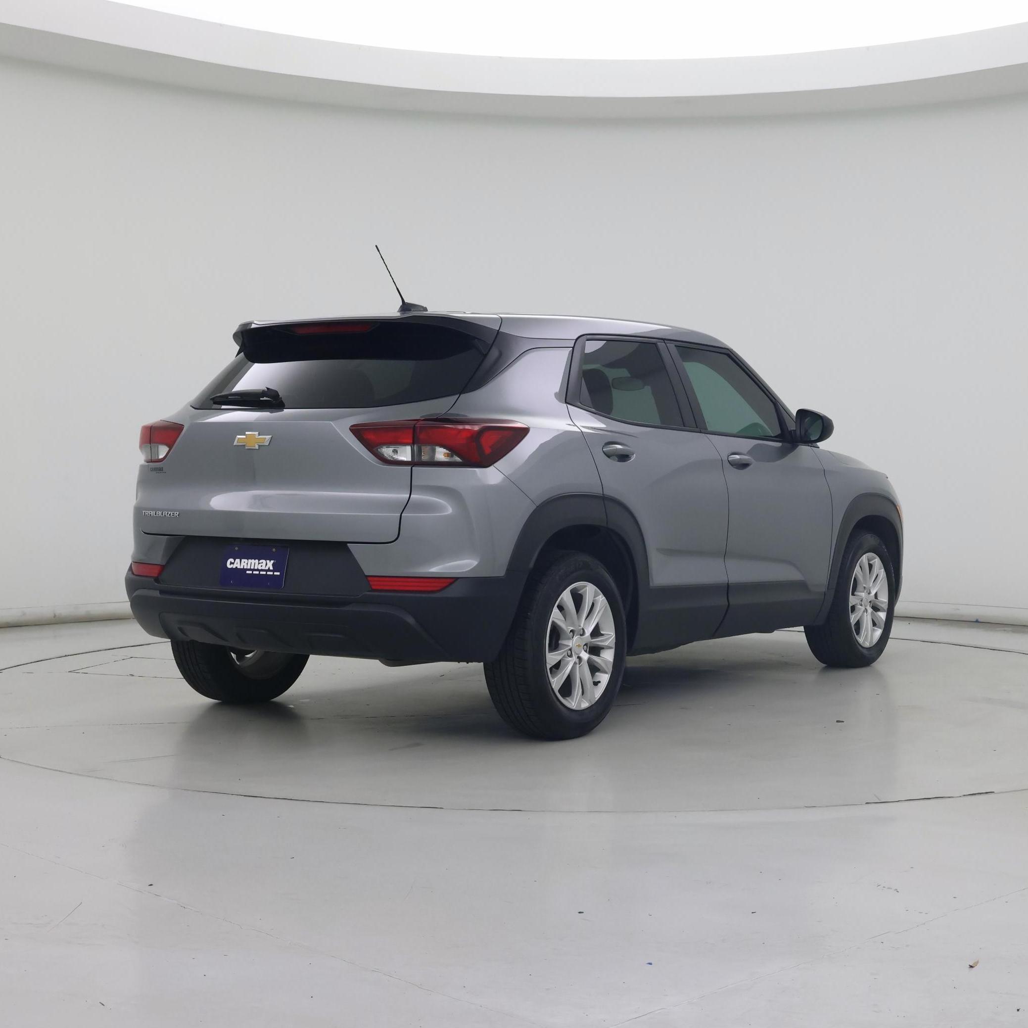 Thumbnail: 2023 Chevrolet TrailBlazer - 8