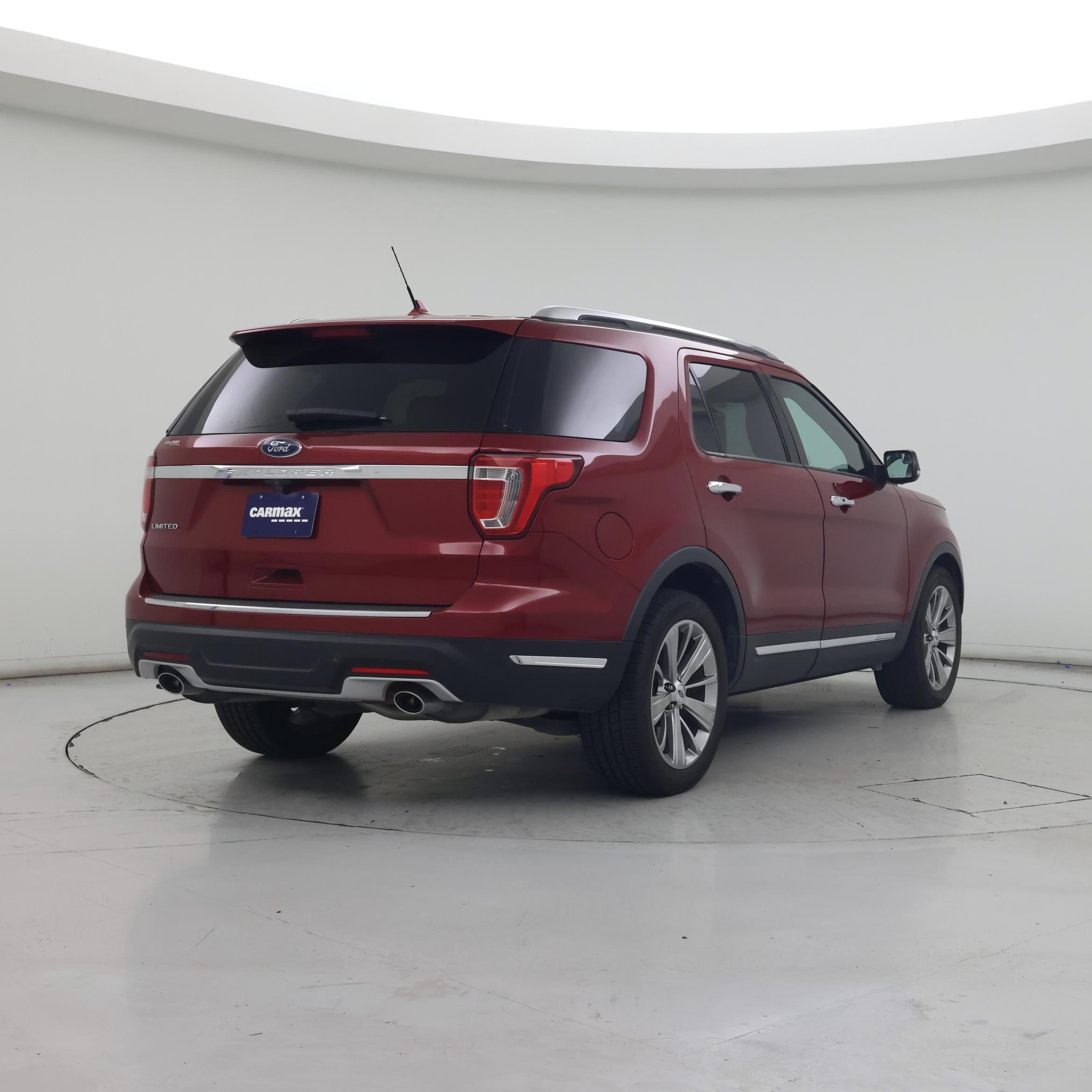 Thumbnail: 2018 Ford Explorer - 8