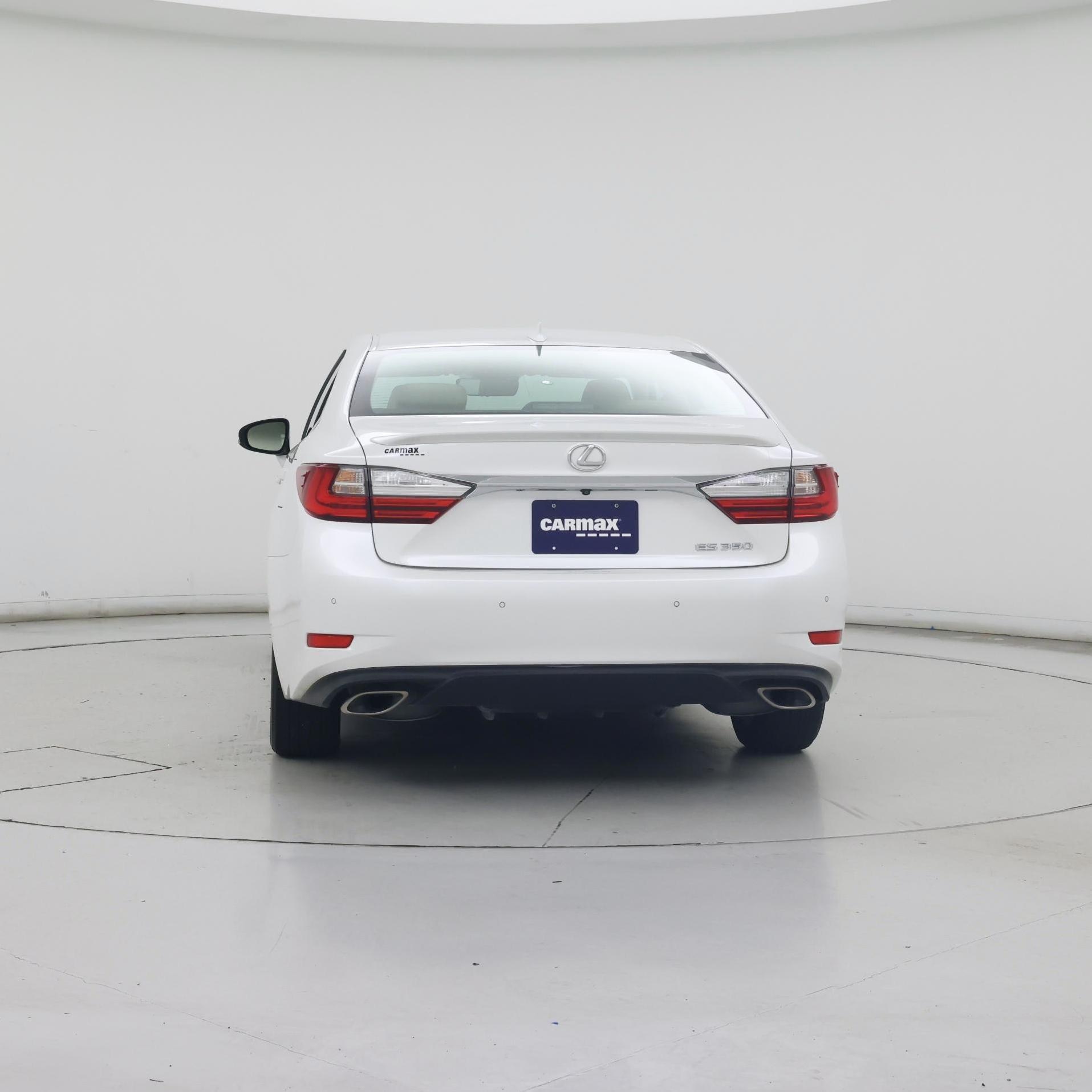 Thumbnail: 2018 Lexus ES - 6
