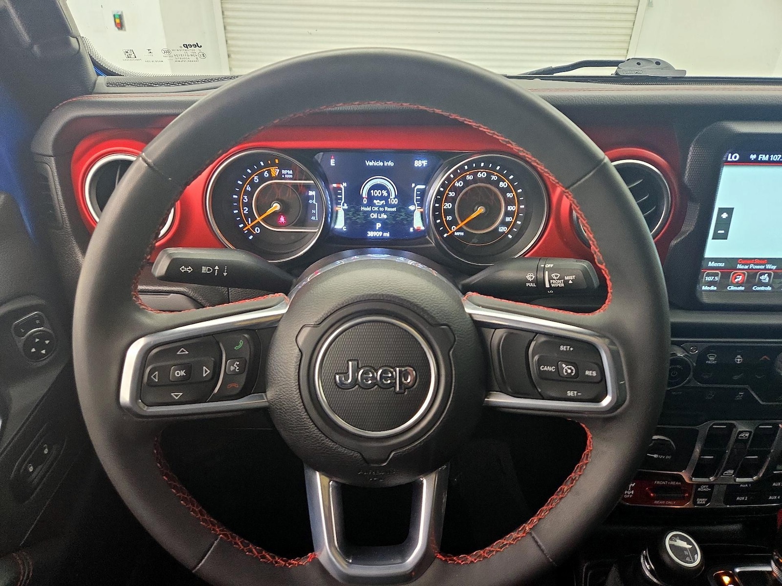 2023 Jeep Gladiator Rubicon - Photo 11