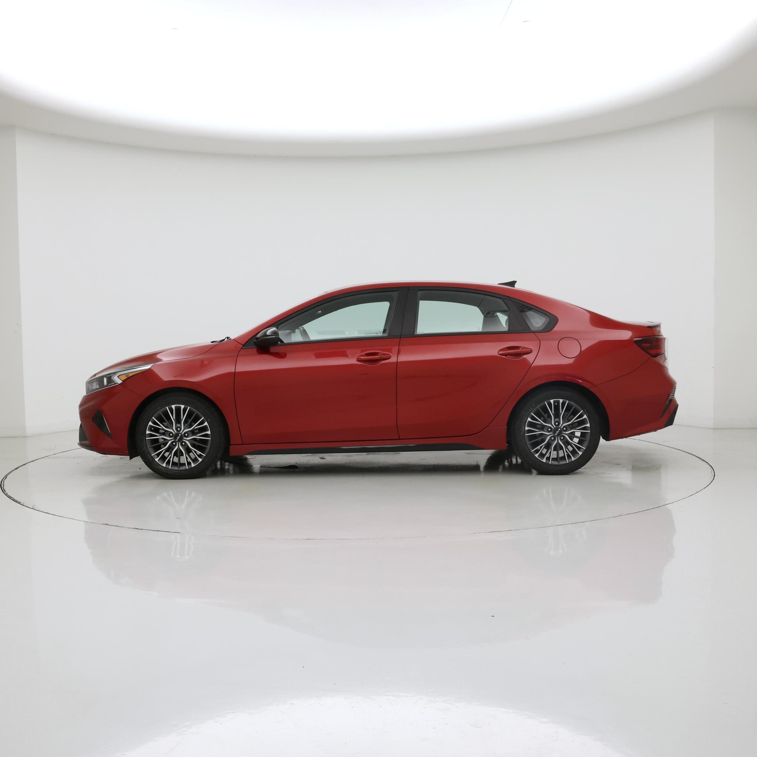 Thumbnail: 2024 Kia Forte - 3