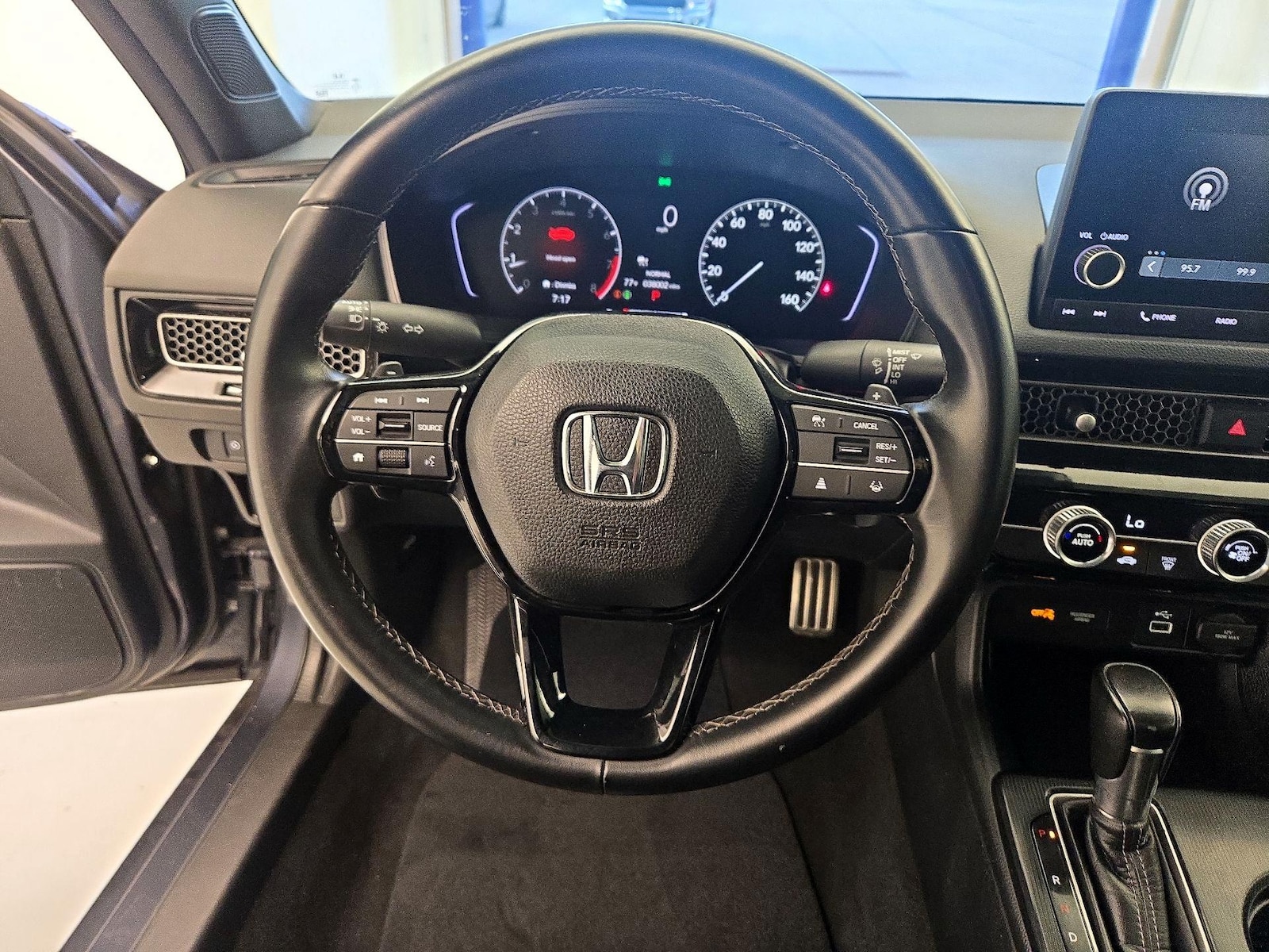 2023 Honda Civic Sport - Photo 11