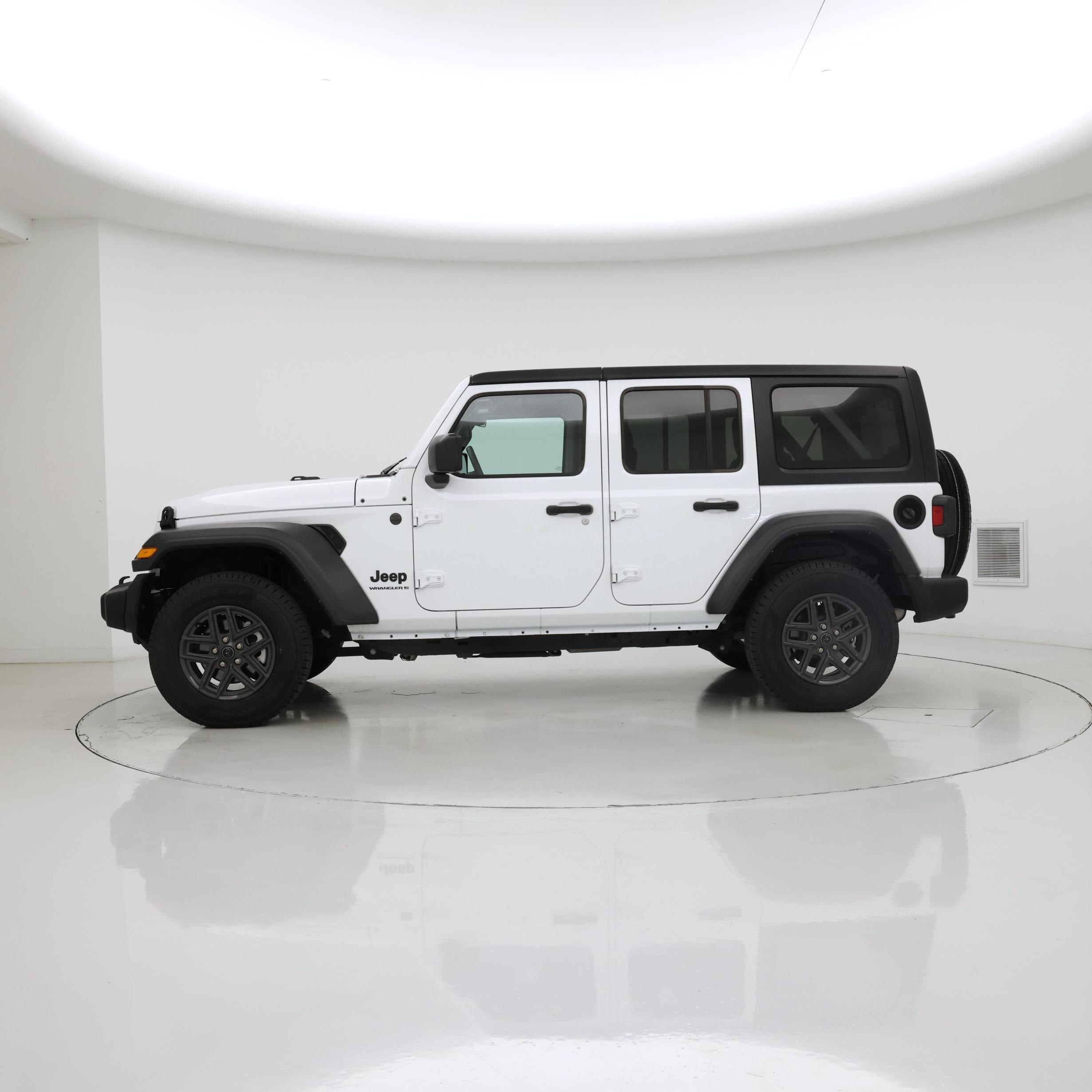 Thumbnail: 2025 Jeep Wrangler - 3