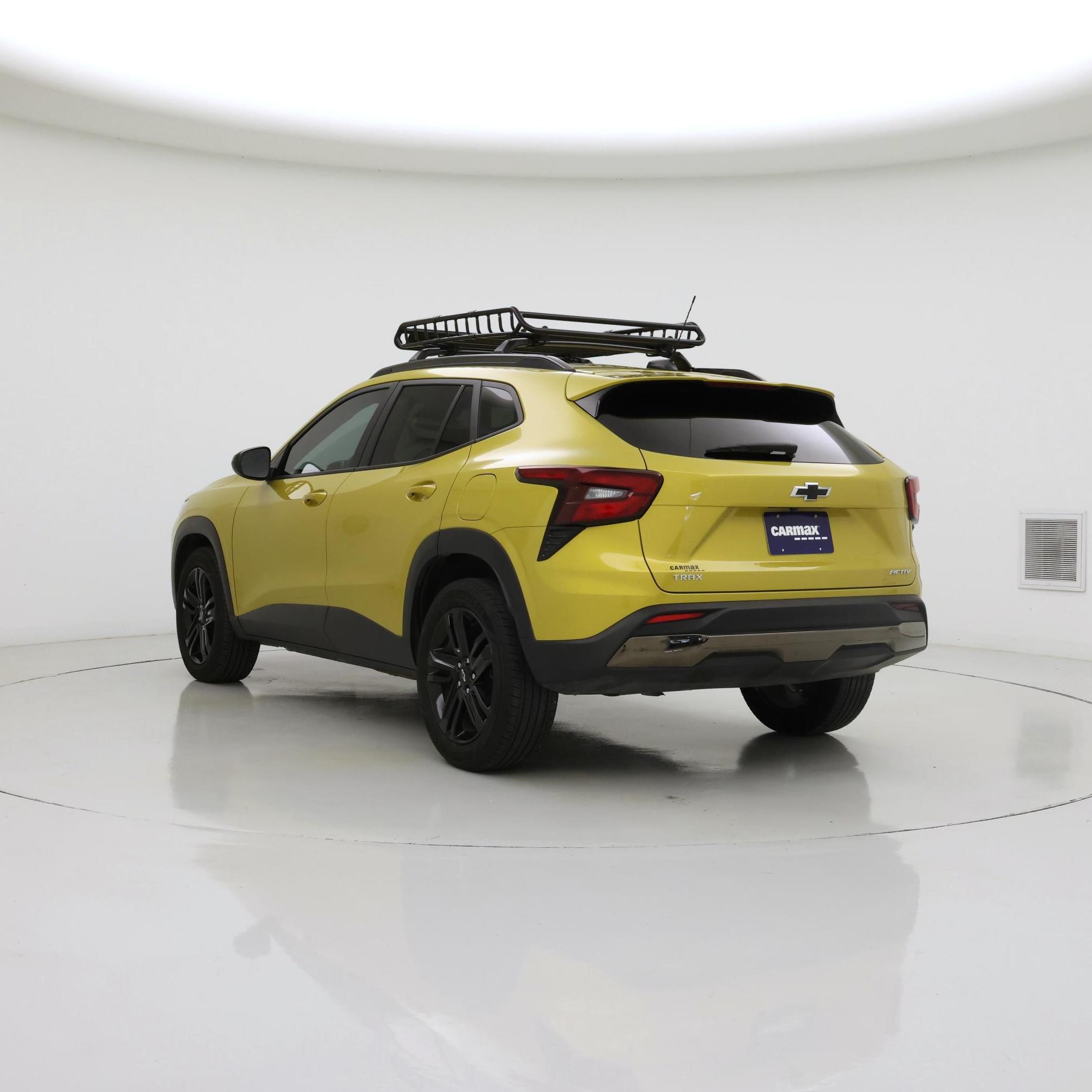 Thumbnail: 2025 Chevrolet Trax - 2
