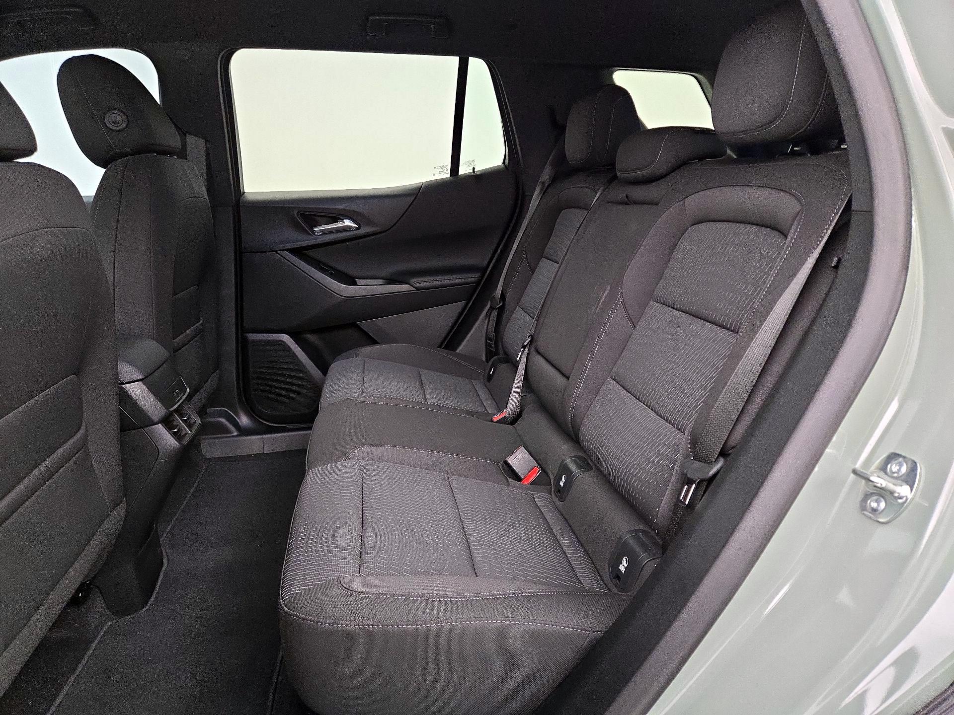Thumbnail: 2025 Chevrolet Equinox - 20