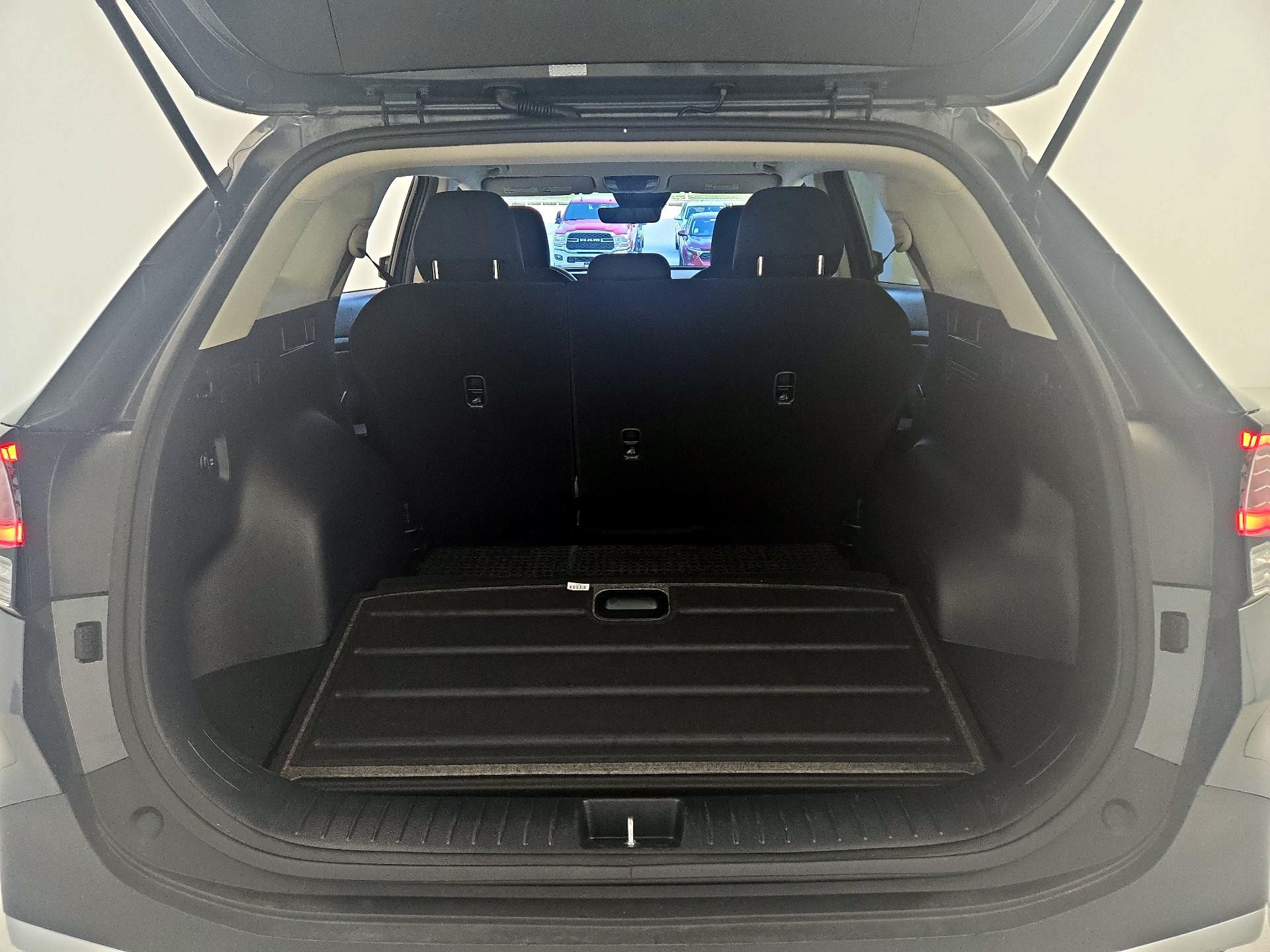 Thumbnail: 2025 Kia Sportage - 20