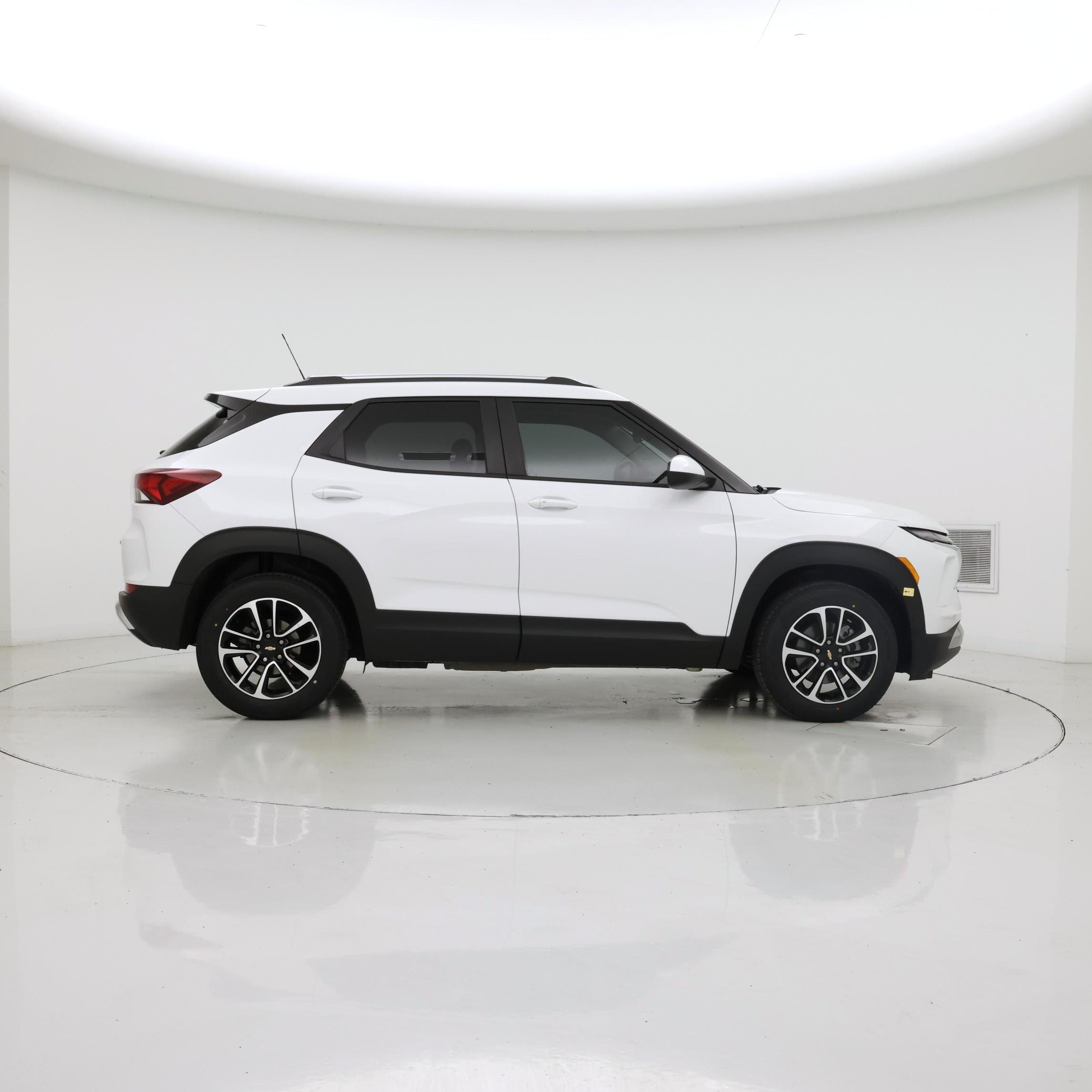 Thumbnail: 2025 Chevrolet TrailBlazer - 7