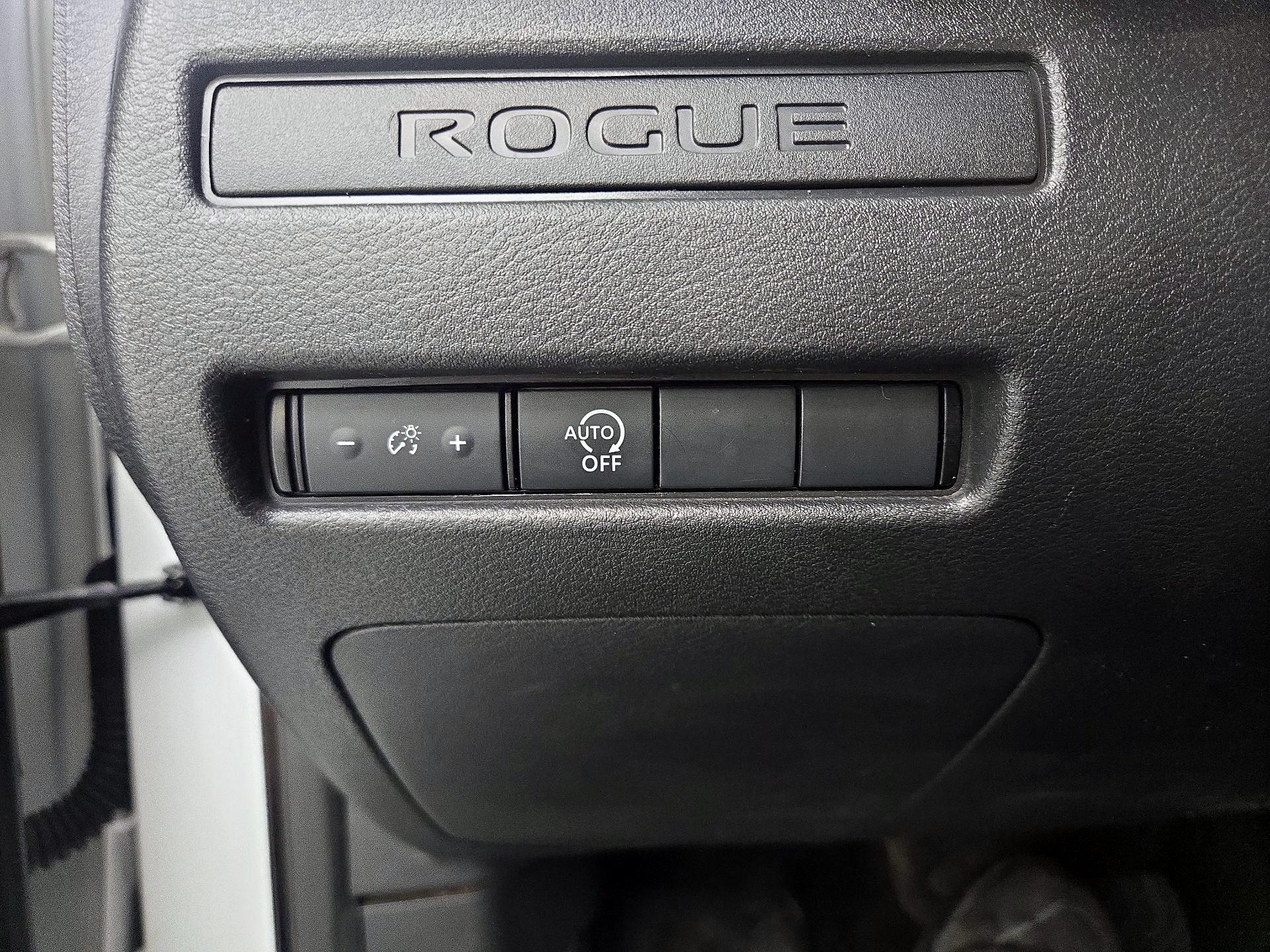 Thumbnail: 2024 Nissan Rogue - 11