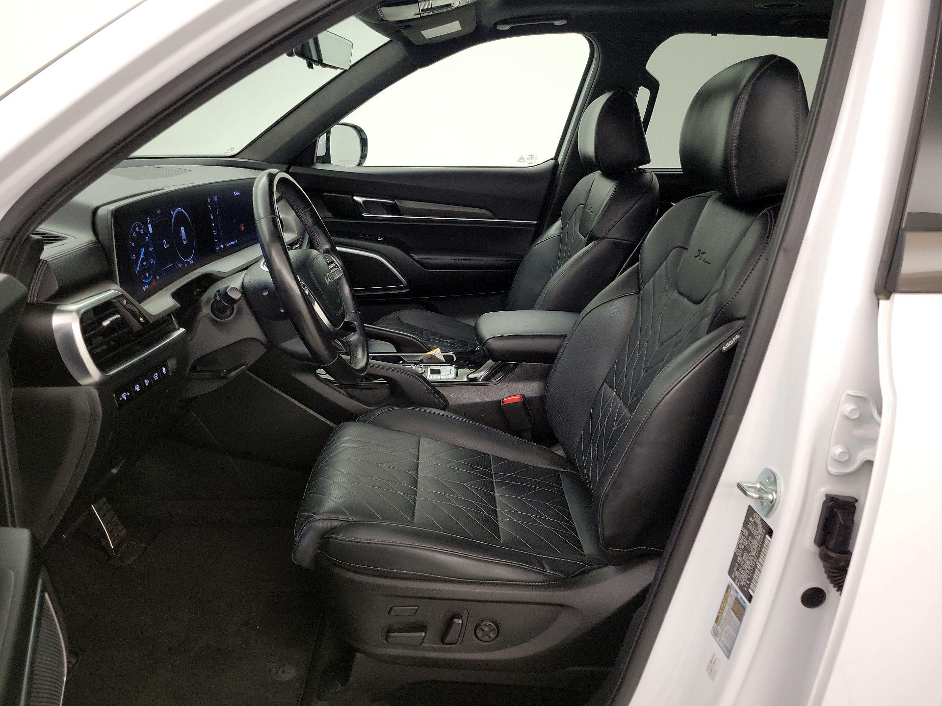 Thumbnail: 2023 Kia Telluride - 11