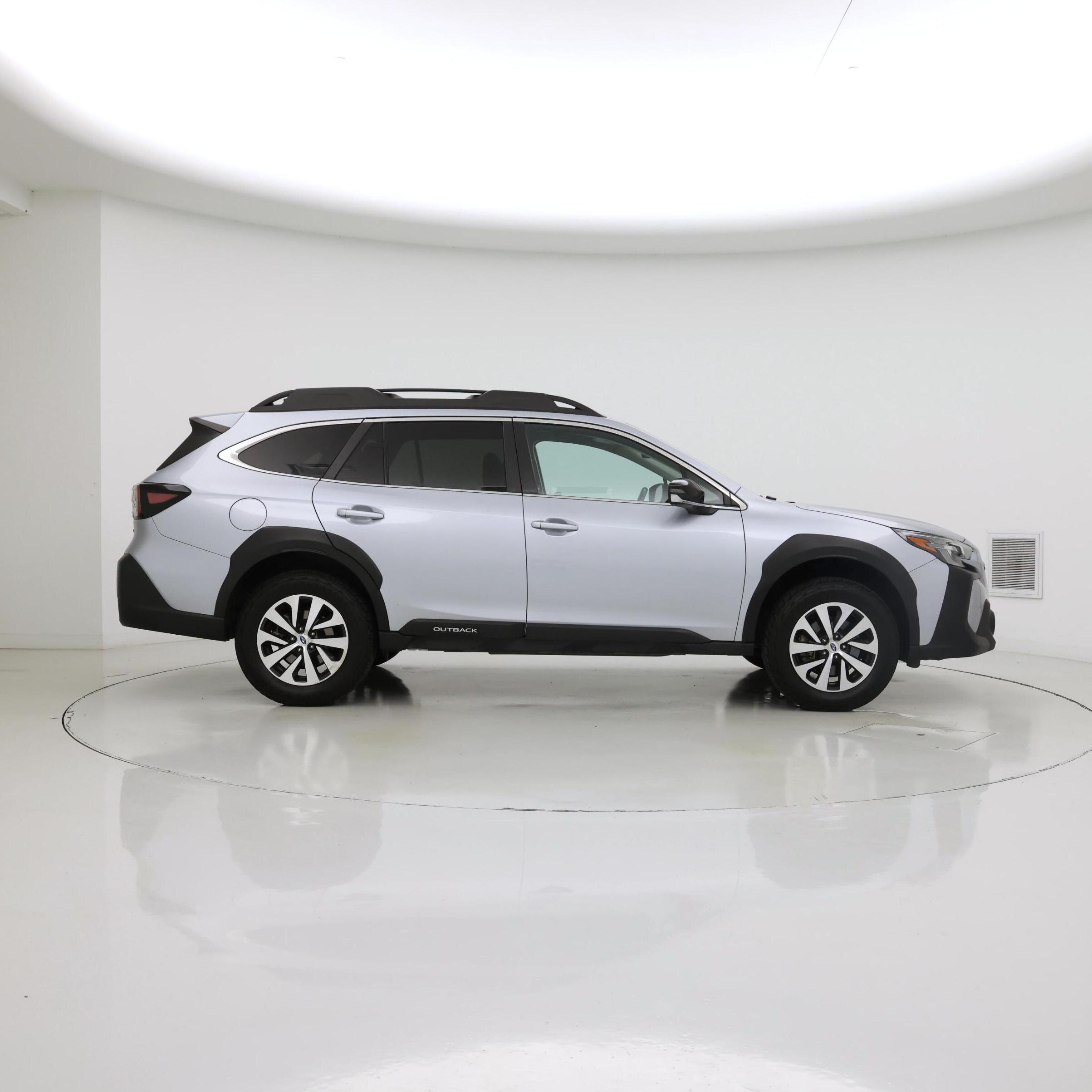 Thumbnail: 2023 Subaru Outback - 7