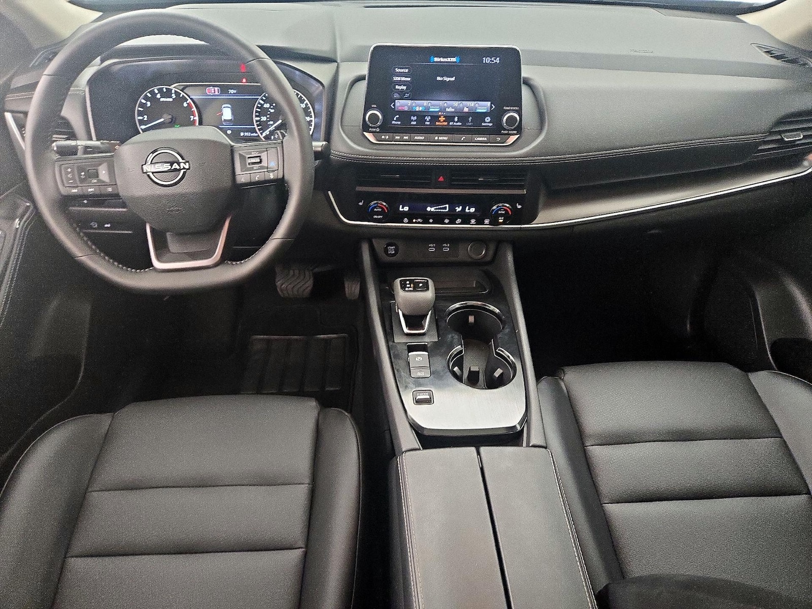 2024 Nissan Rogue SV - Photo 8