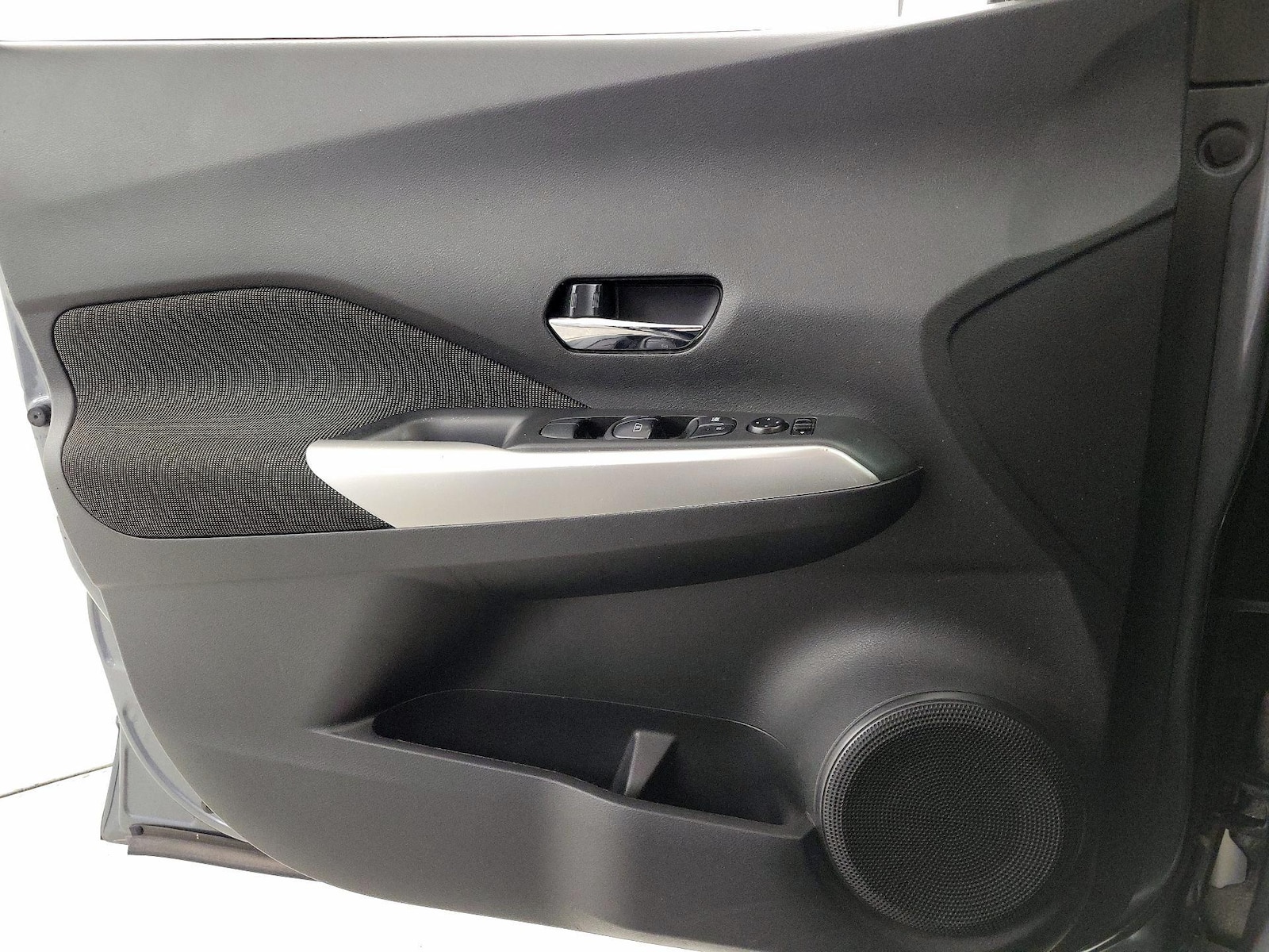 2020 Nissan Kicks SV - Photo 13
