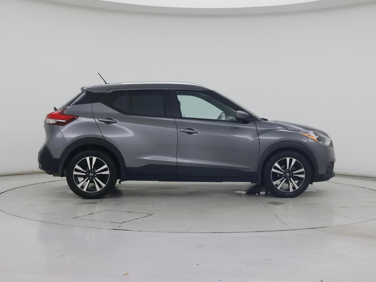 2020 Nissan Kicks SV - Photo 8