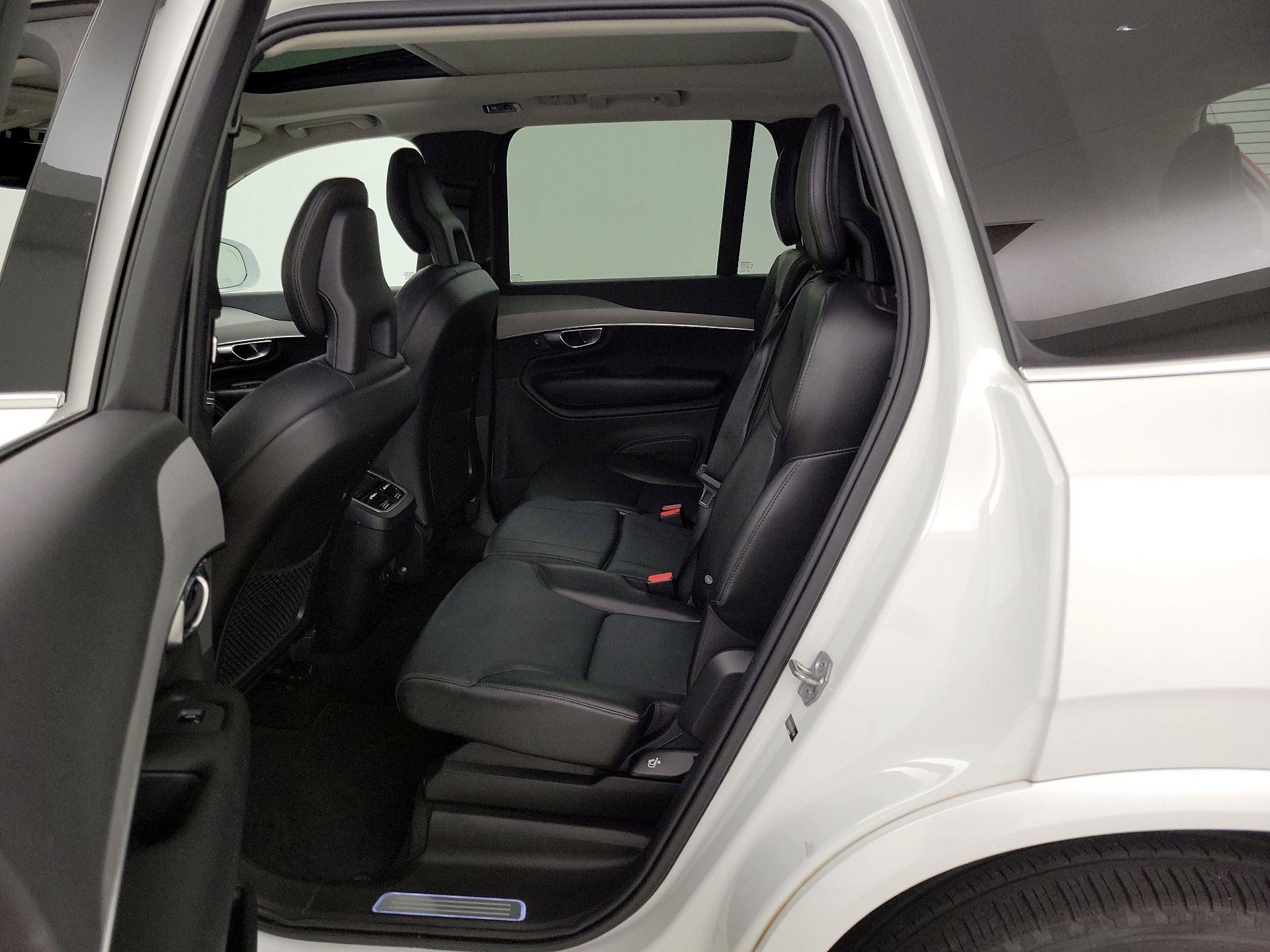 Thumbnail: 2021 Volvo XC90 - 20