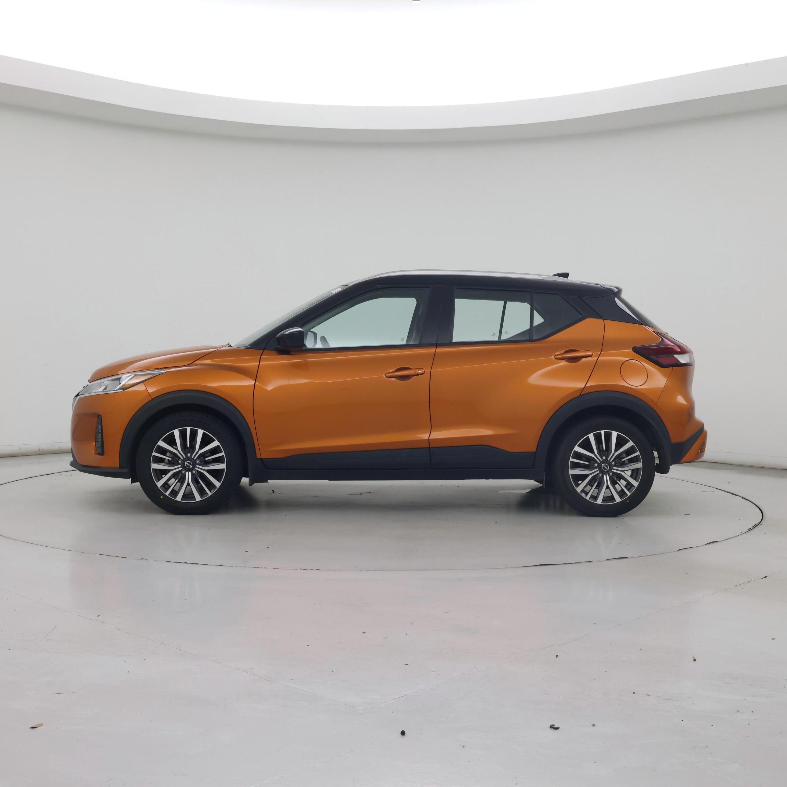 Thumbnail: 2022 Nissan Kicks - 3