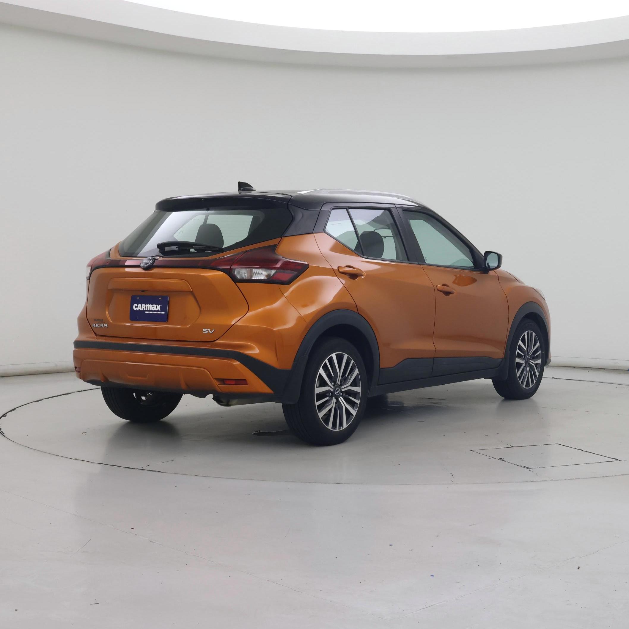 Thumbnail: 2022 Nissan Kicks - 8