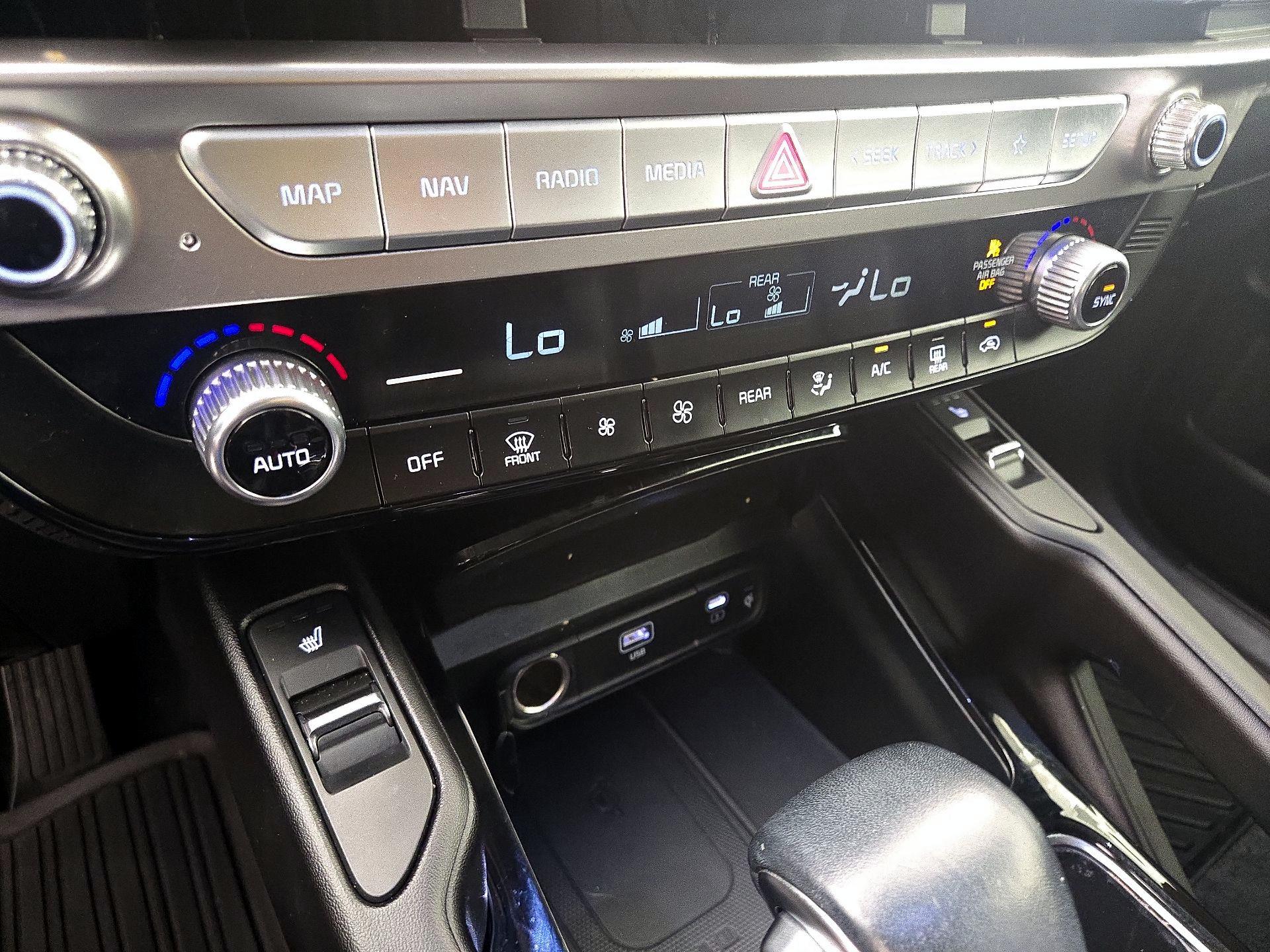 Thumbnail: 2024 Kia Telluride - 14