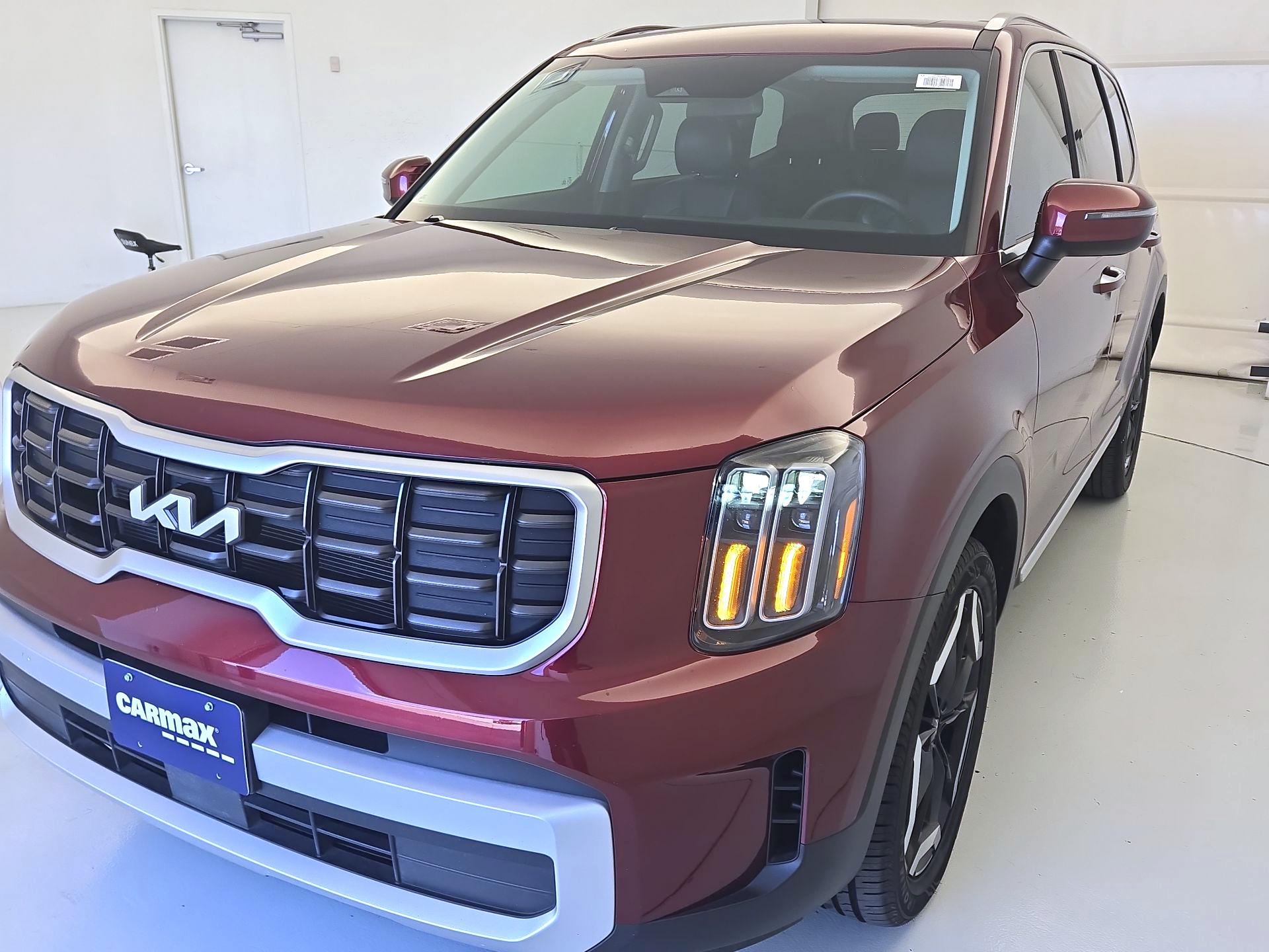 Thumbnail: 2024 Kia Telluride - 3