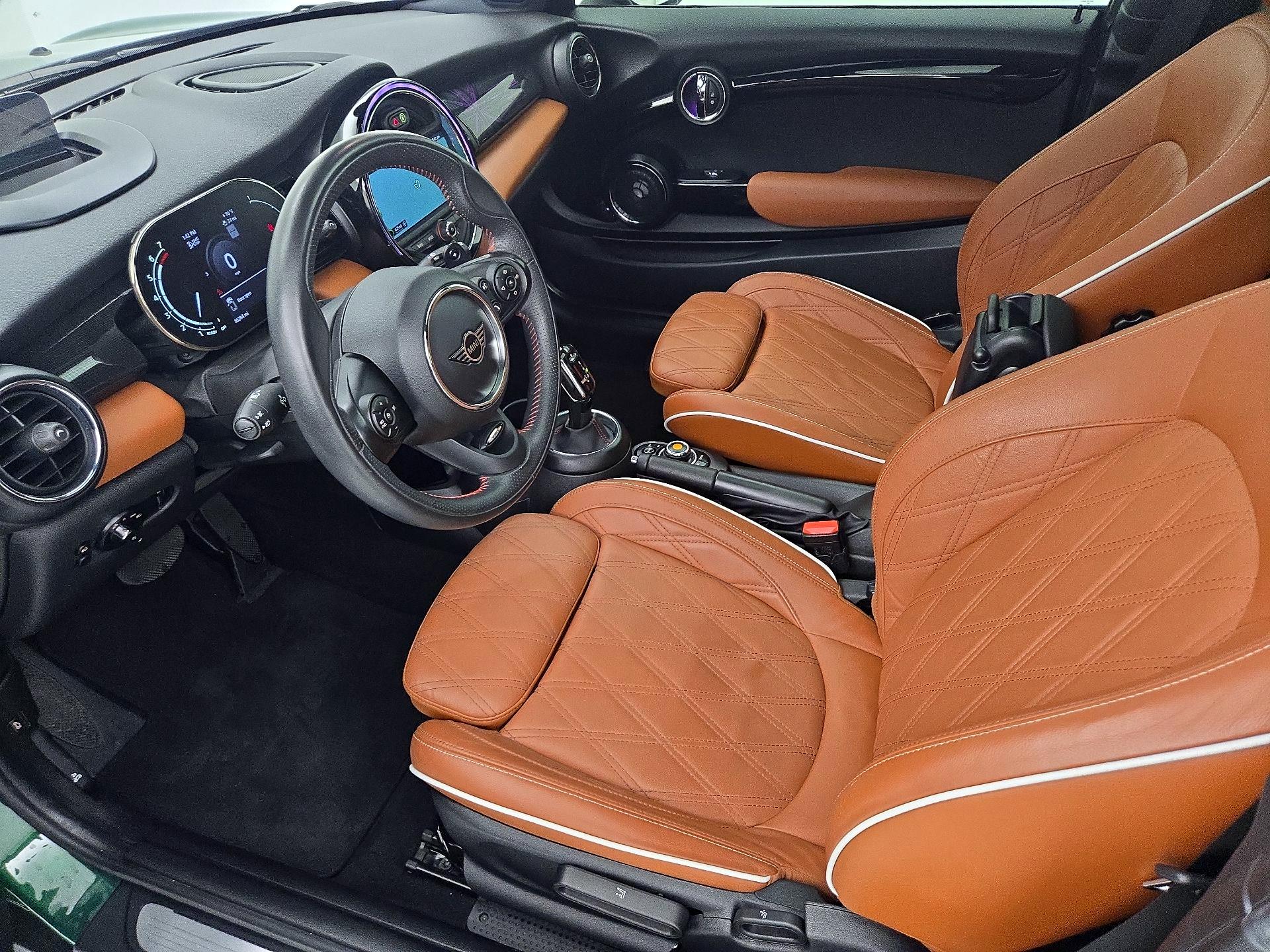 Thumbnail: 2021 MINI Cooper Hardtop - 9