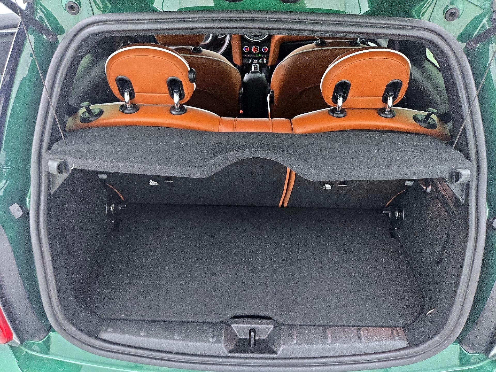 Thumbnail: 2021 MINI Cooper Hardtop - 20