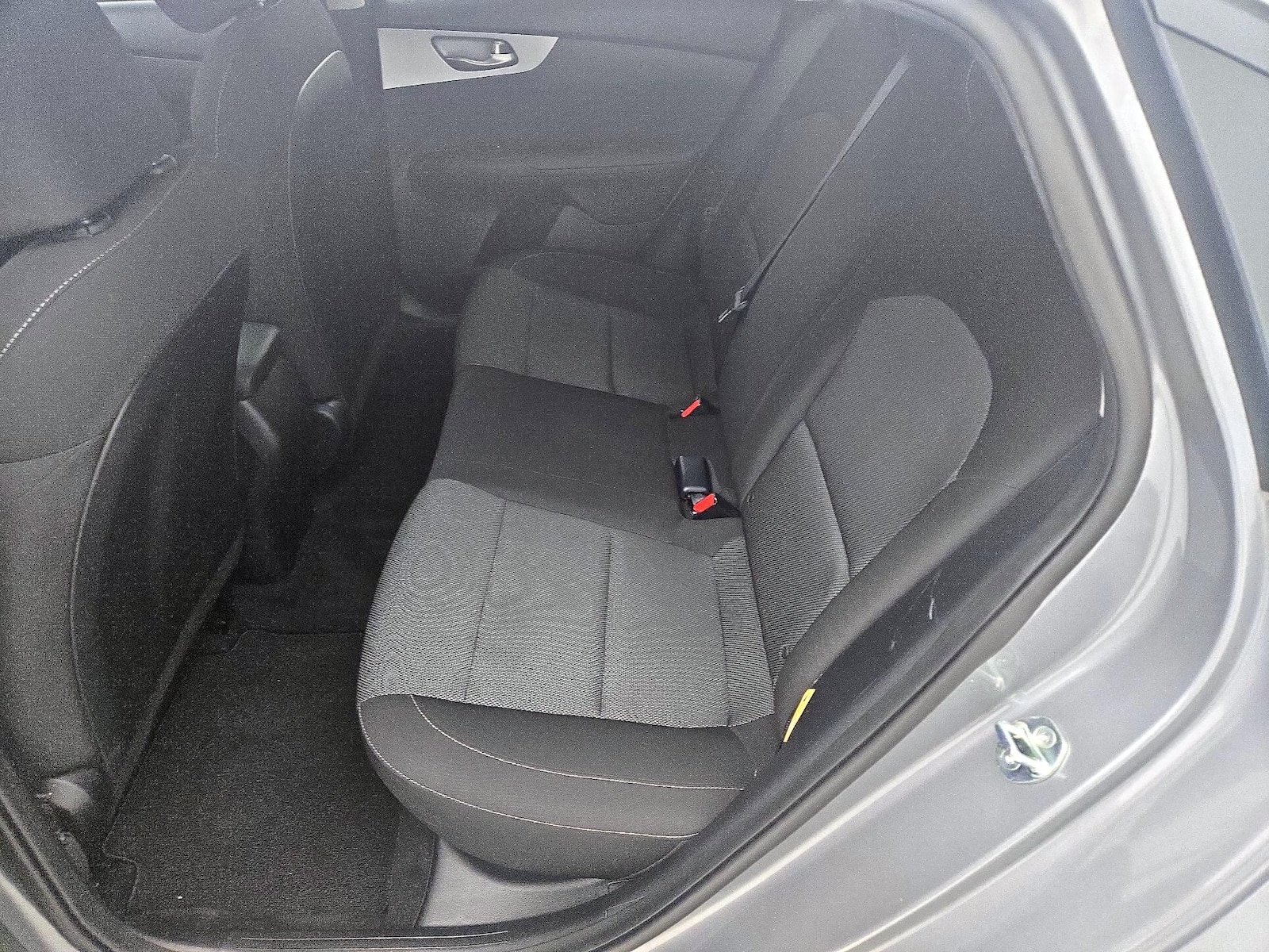2024 Kia Forte LXS - Photo 19
