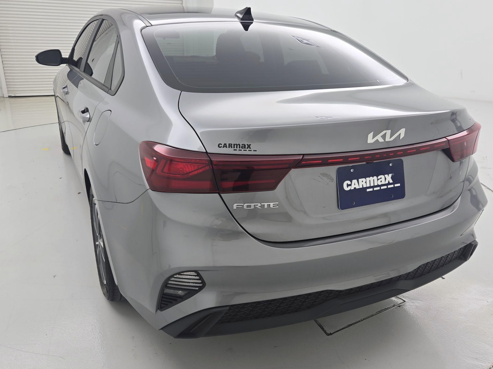 2024 Kia Forte LXS - Photo 7