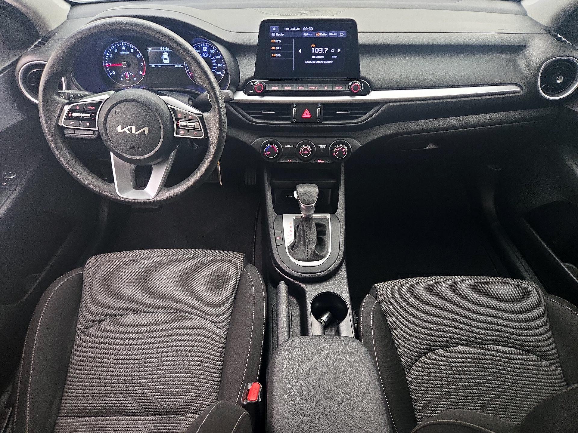 Thumbnail: 2024 Kia Forte - 8