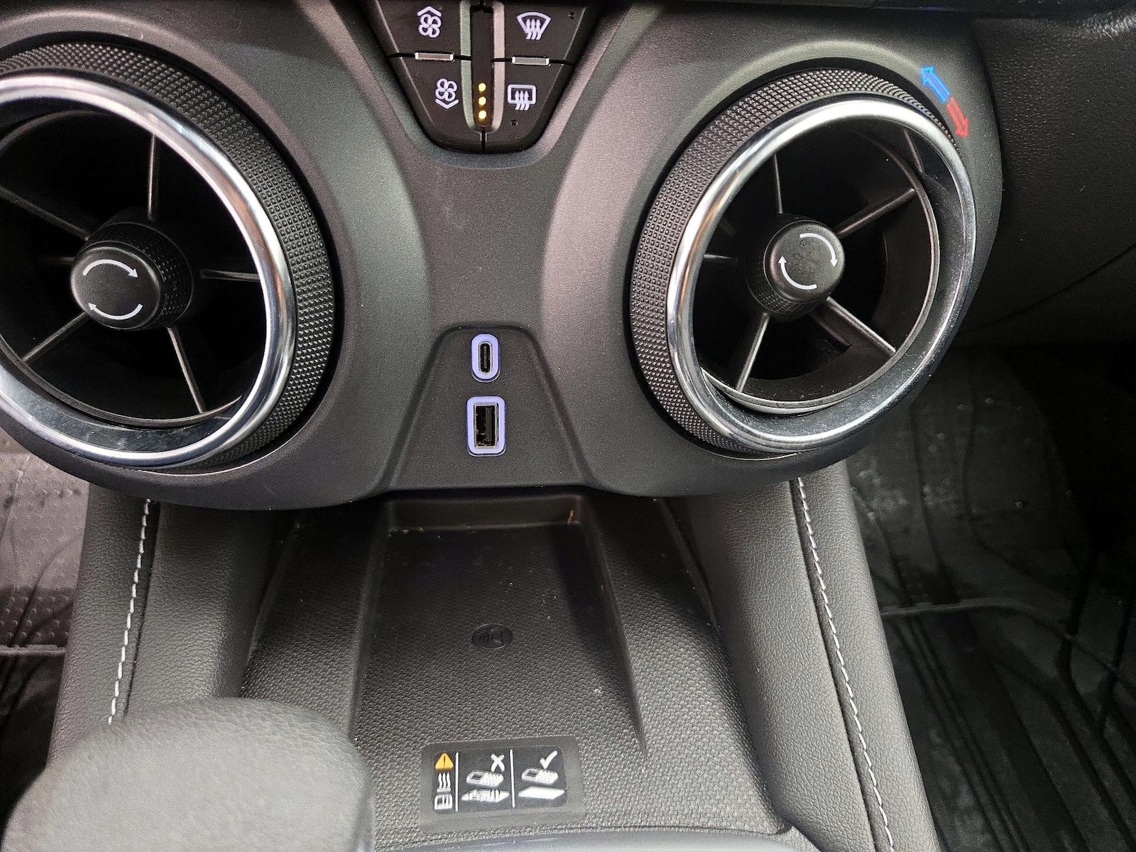 2024 Chevrolet Blazer 2LT - Photo 17